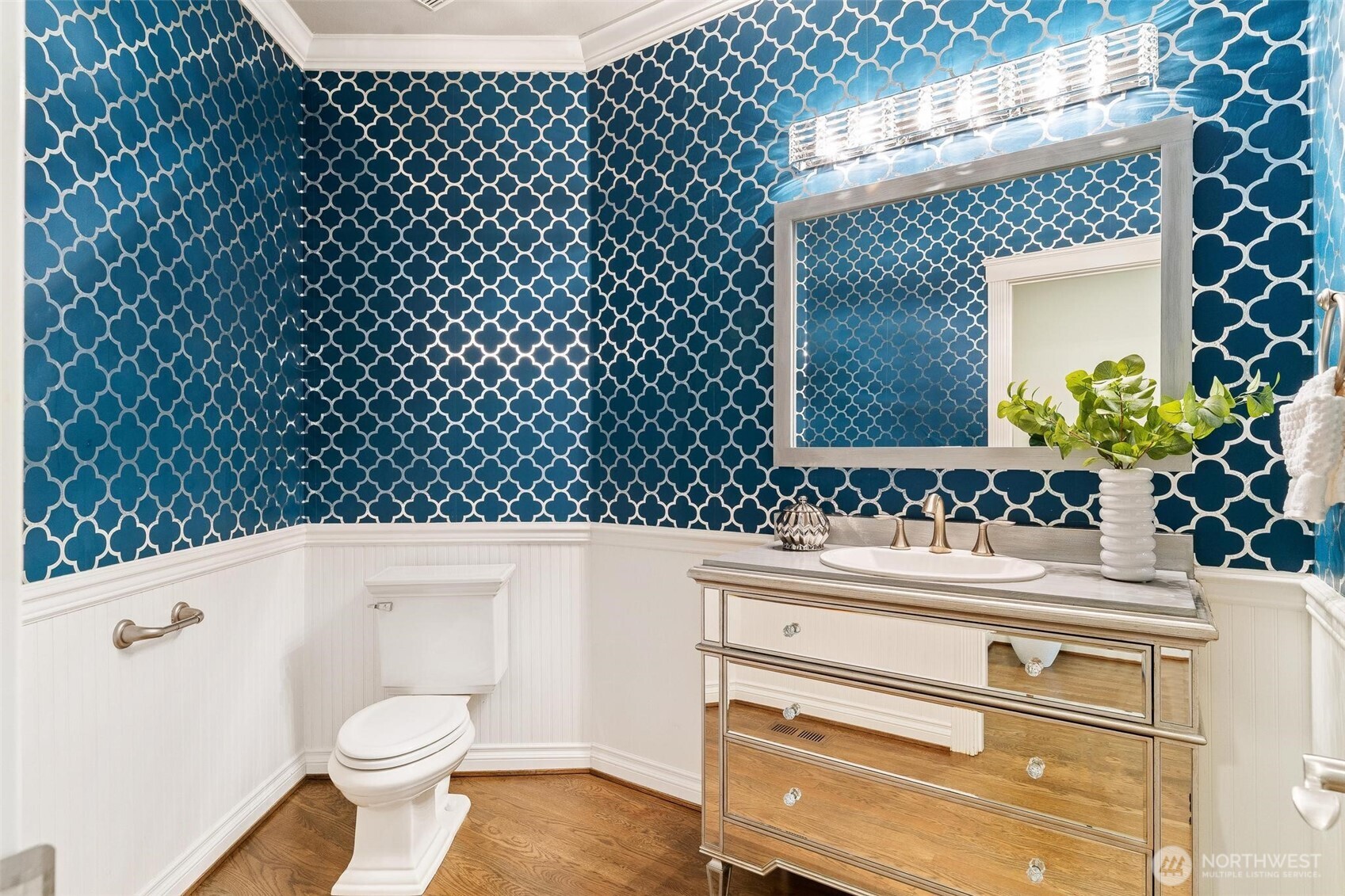 Bothell, Washington, 98011, United States, 4 Bedrooms Bedrooms, ,3 BathroomsBathrooms,Residential,For Sale,2017764