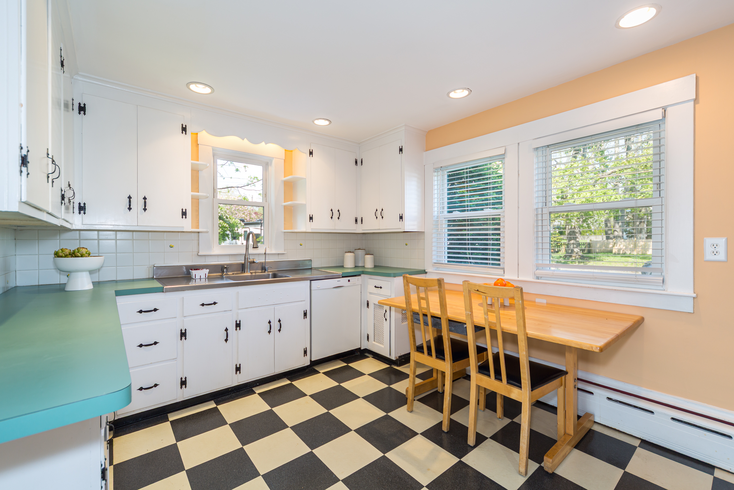  9 Overhill Road, Natick, MA, 01760 - 物件實景