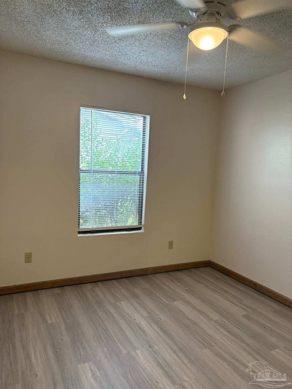 Gulf Breeze, Florida, 32563, United States, ,1 BathroomBathrooms,Residential,For Sale,1976948