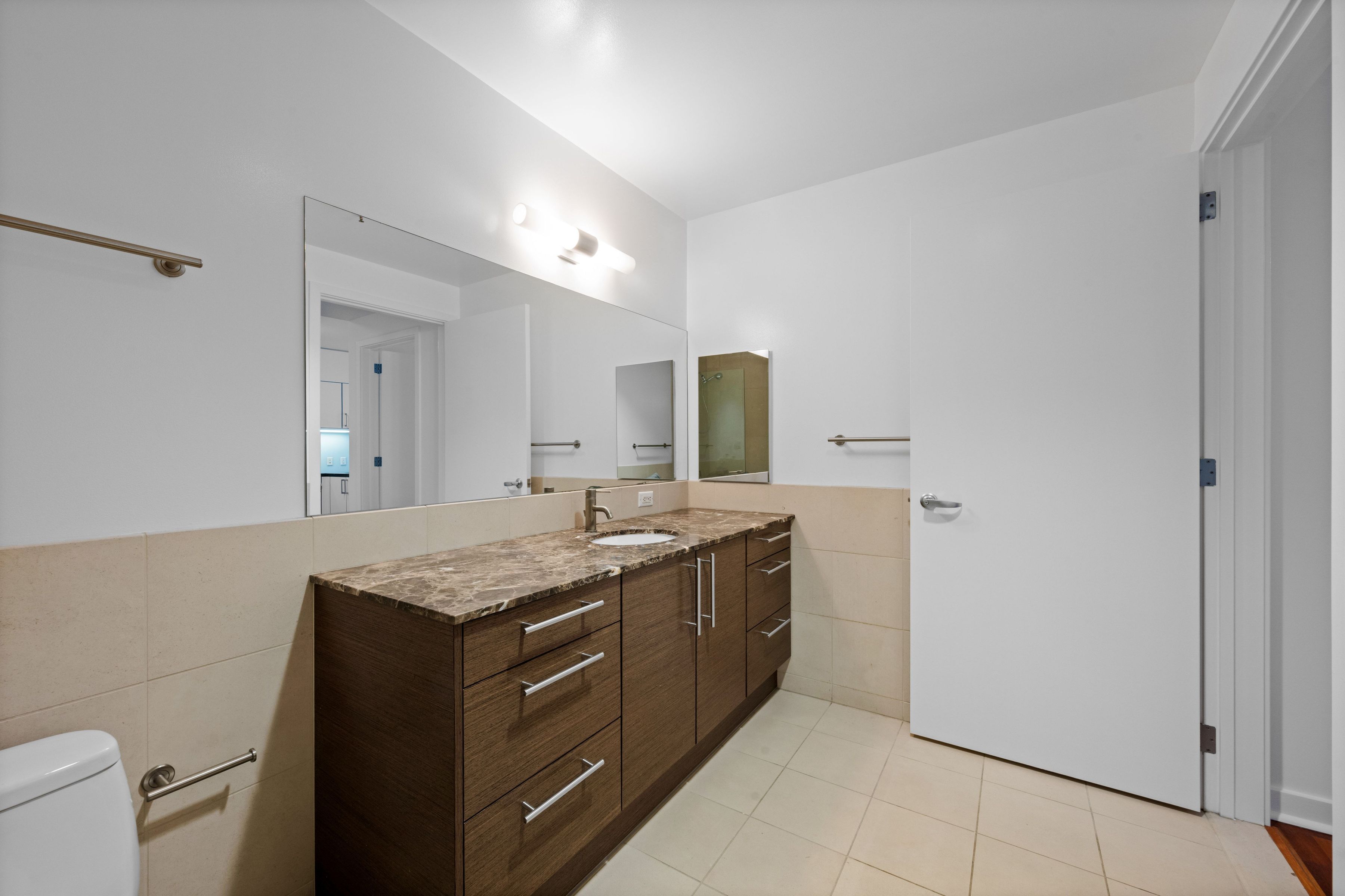  318 Spear Street #4K - 物件實景