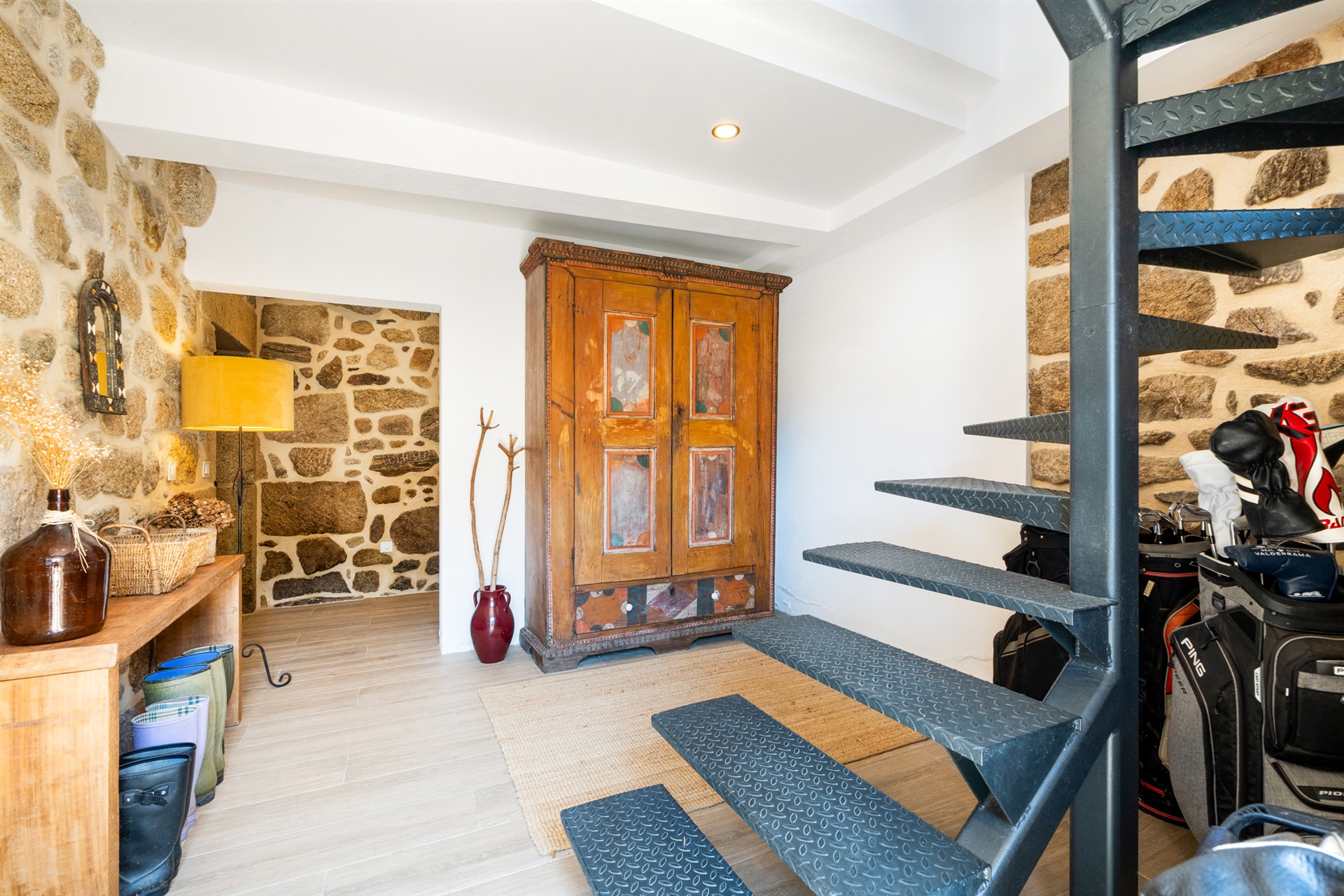  Farm, 6 bedrooms, for Sale - 物件實景