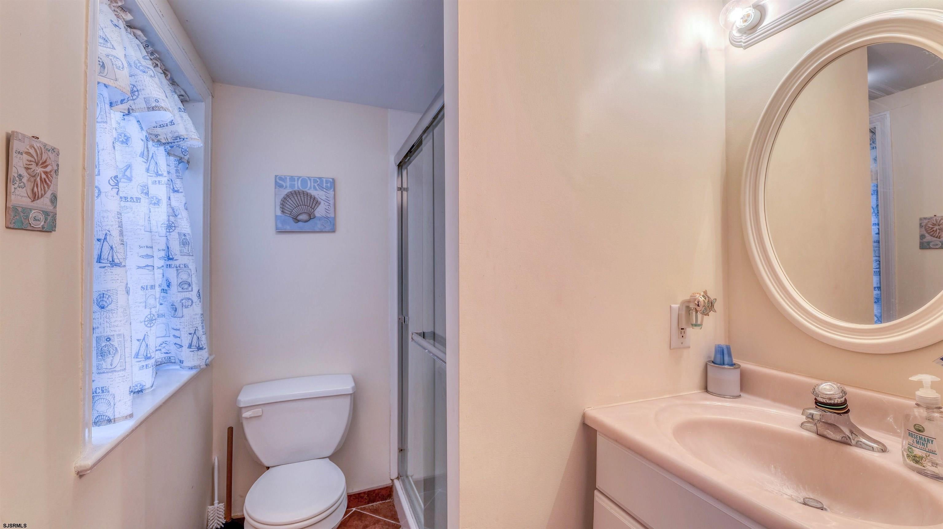 Ventnor, New Jersey, 08406, United States, 5 Bedrooms Bedrooms, ,4 BathroomsBathrooms,Residential,For Sale,1991955