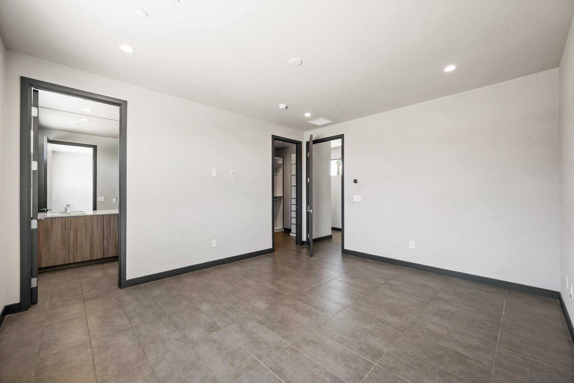  Private Contemporary Masterpiece in Las Vegas
