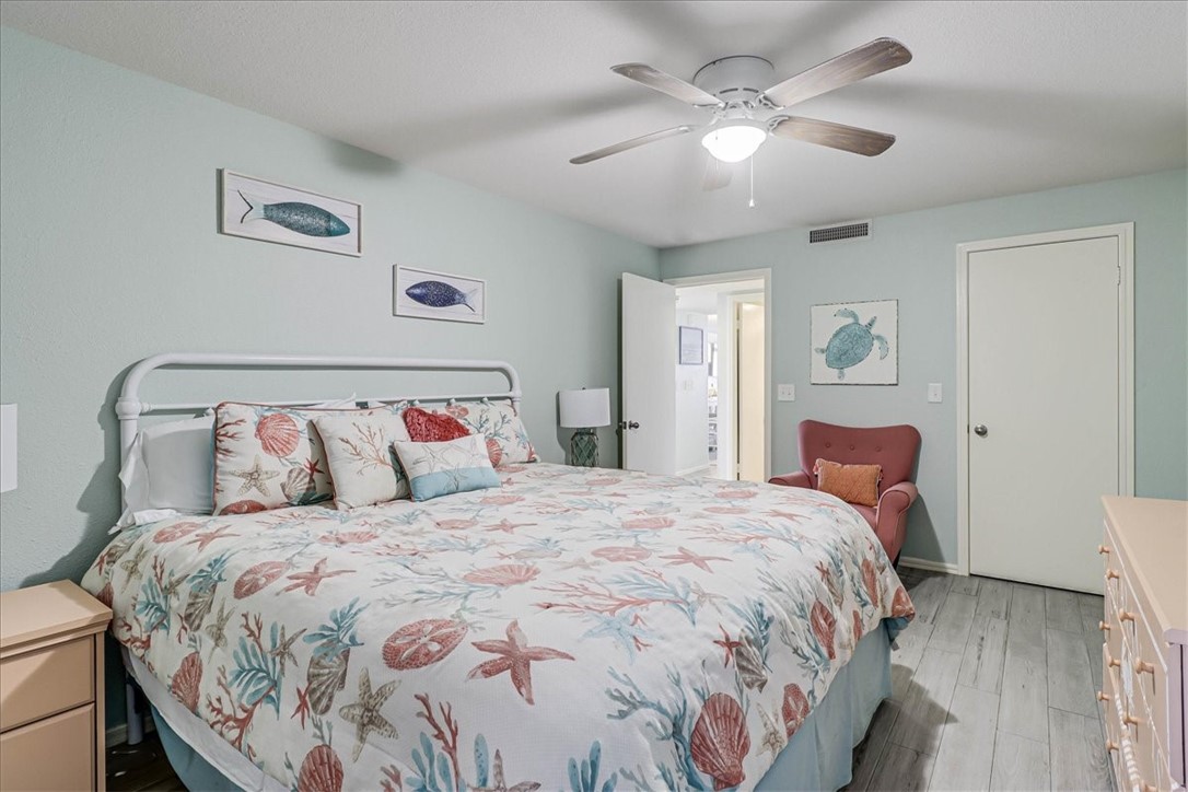 720 Access Road 1-A 813, Port Aransas, Texas, 78373, United States, 2 Bedrooms Bedrooms, ,3 BathroomsBathrooms,Residential,For Sale,720 Access Road 1-A 813,1673422