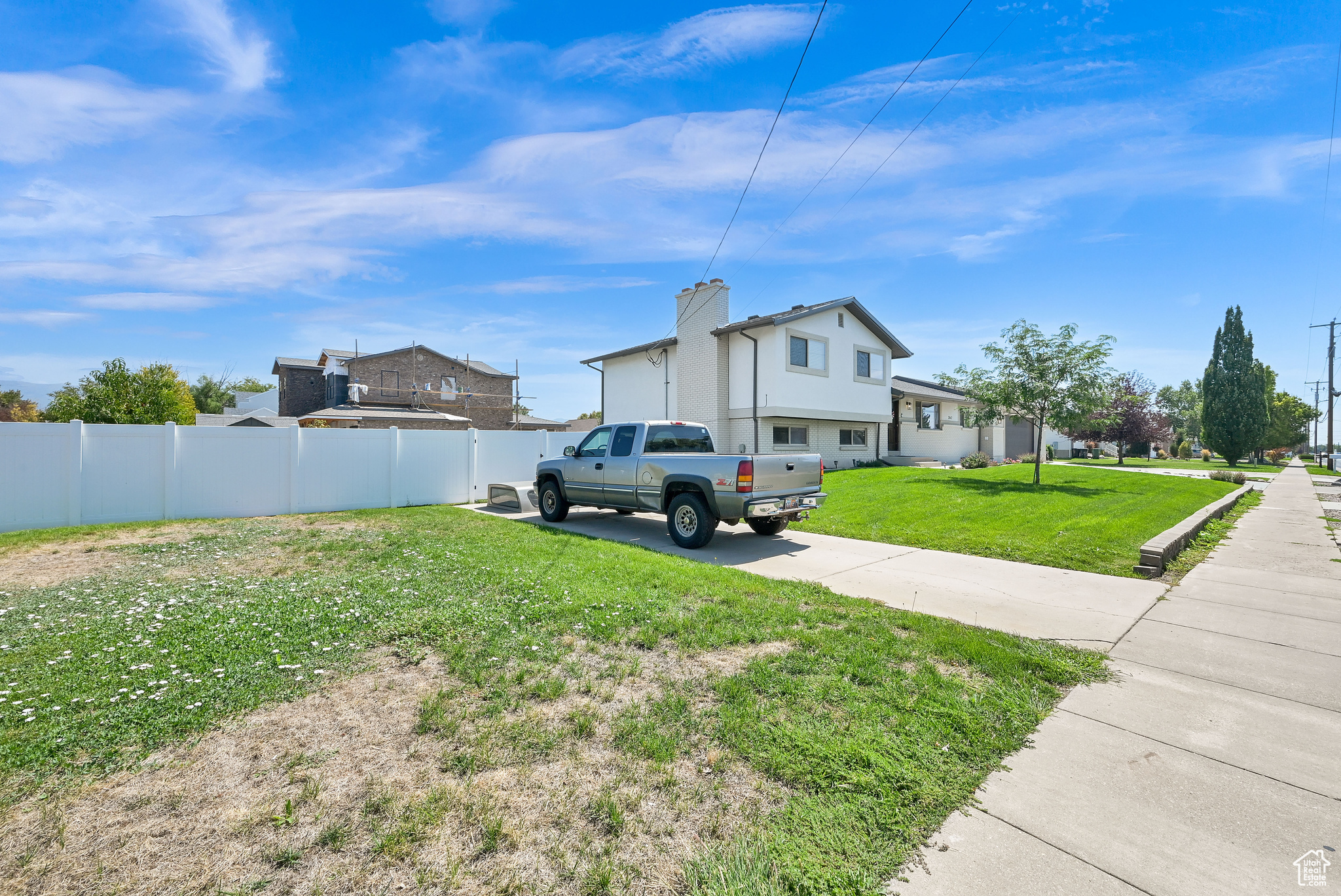 Syracuse, Utah, 84075, United States, 5 Bedrooms Bedrooms, ,2 BathroomsBathrooms,Residential,For Sale,1938699