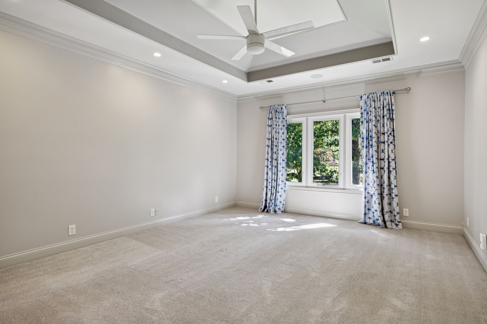  827 Maxwell Ct, Nashville, TN, 37220 - 物件實景