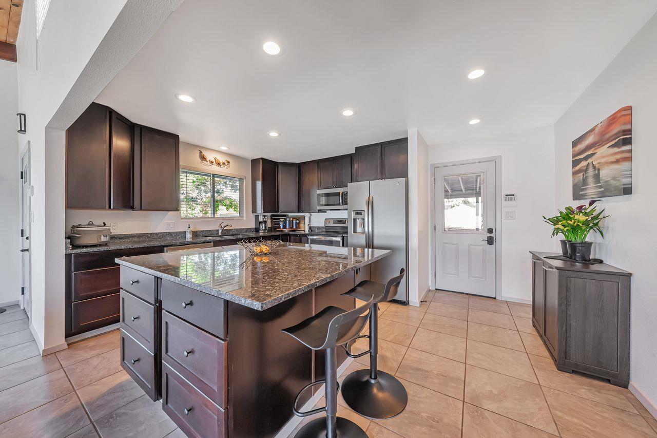 Clearlake Park, California, 95424, United States, 3 Bedrooms Bedrooms, ,2 BathroomsBathrooms,Residential,For Sale,1938587