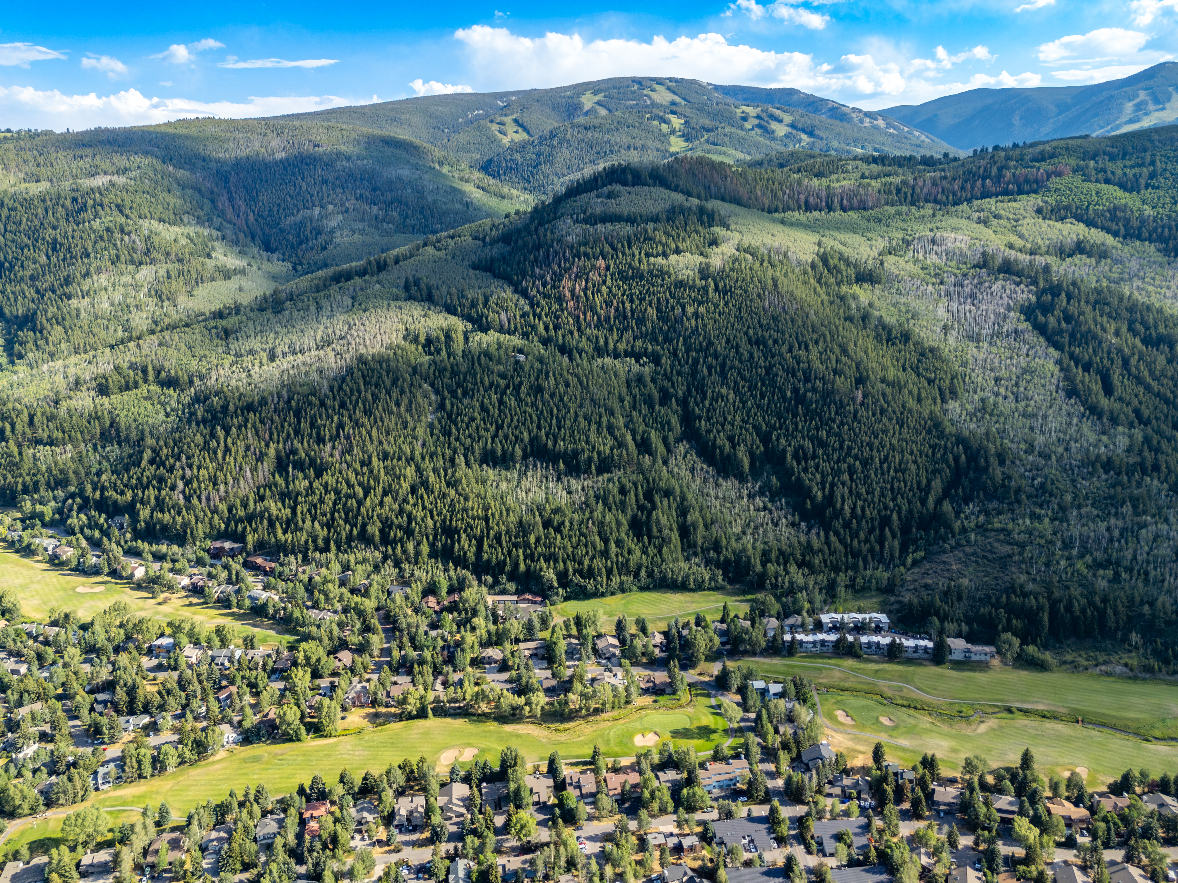  Mountain Residence Positioned at the 13th Fairway of the EagleVail Golf Course - 物件實景