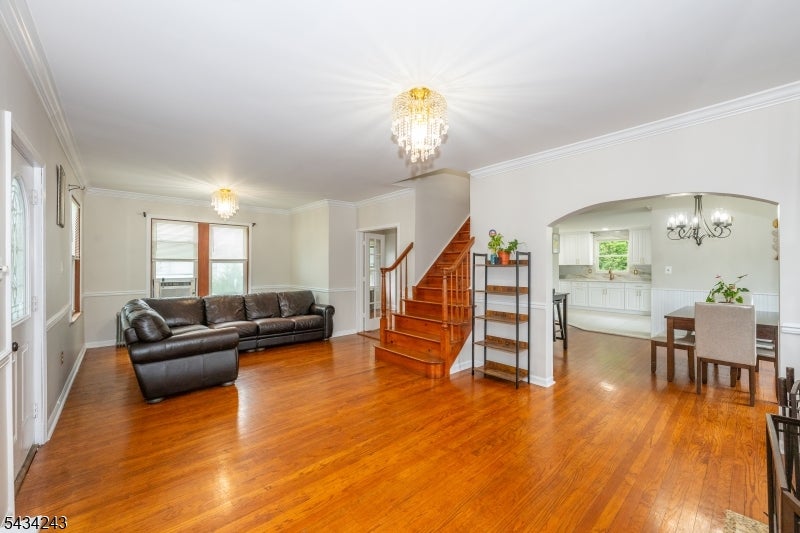 Wanaque Boro, New Jersey, 07420, United States, 4 Bedrooms Bedrooms, ,2 BathroomsBathrooms,Residential,For Sale,2049267