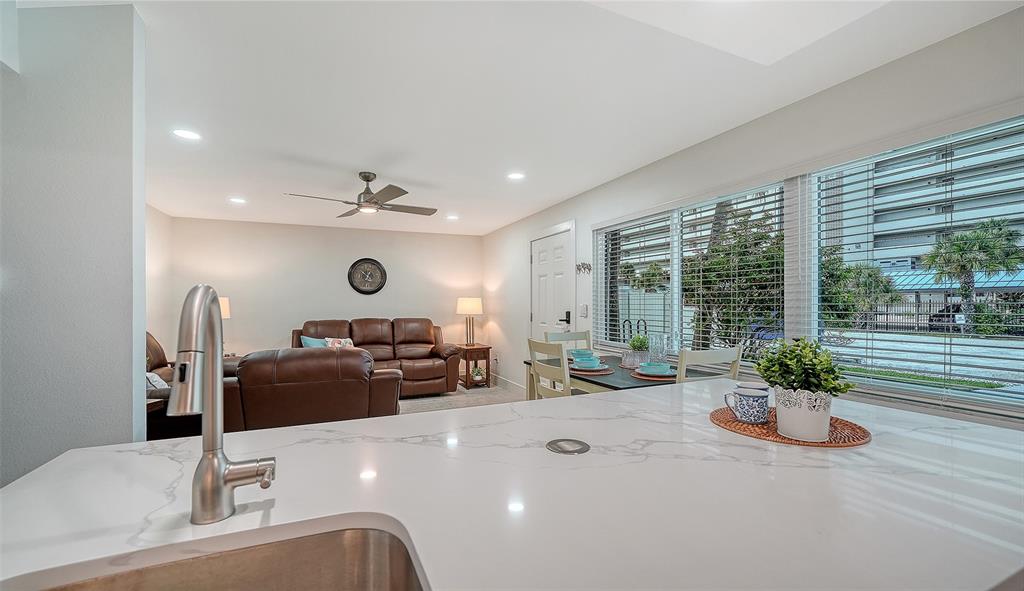 Sarasota, Florida, 34242, United States, 2 Bedrooms Bedrooms, ,2 BathroomsBathrooms,Residential,For Sale,1987938