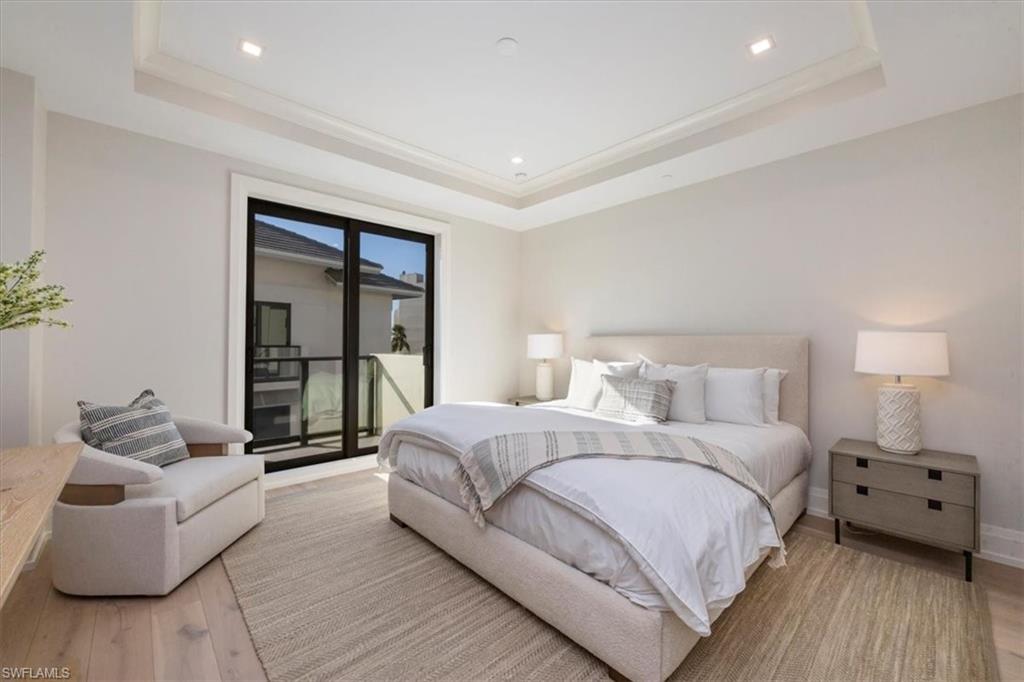 Naples, Florida, 34102, United States, 4 Bedrooms Bedrooms, ,5 BathroomsBathrooms,Residential,For Sale,1995804