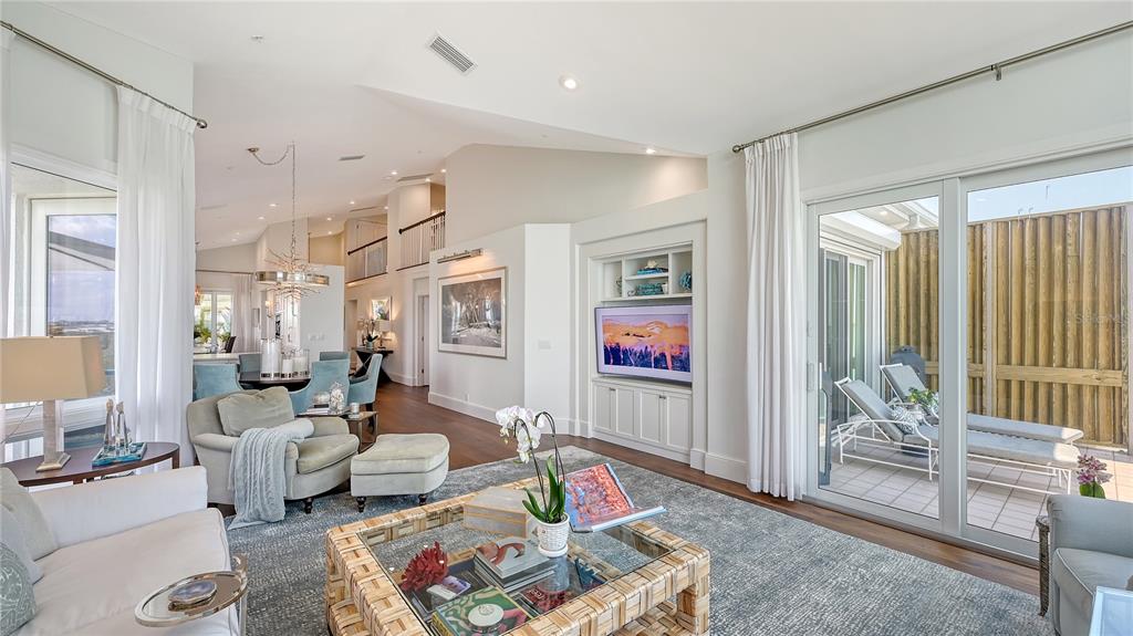 Longboat Key, Florida, 34228, United States, 3 Bedrooms Bedrooms, ,4 BathroomsBathrooms,Residential,For Sale,1777241