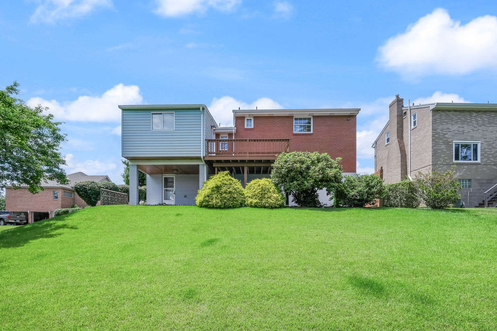  2422 Silver Oak Place, Pittsburgh, PA 15220 - 物件實景