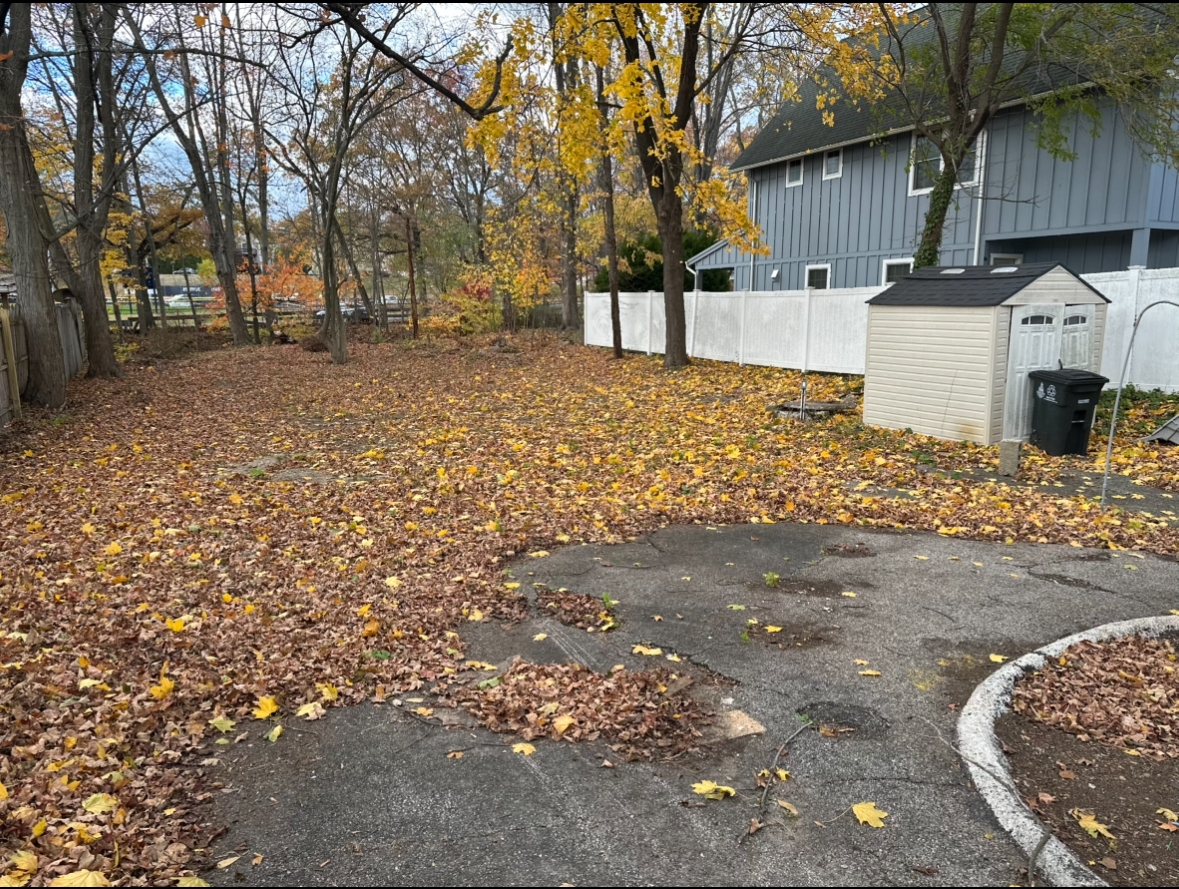 Stamford, Connecticut, 06907, United States, 2 Bedrooms Bedrooms, ,1 BathroomBathrooms,Residential,For Sale,1990999