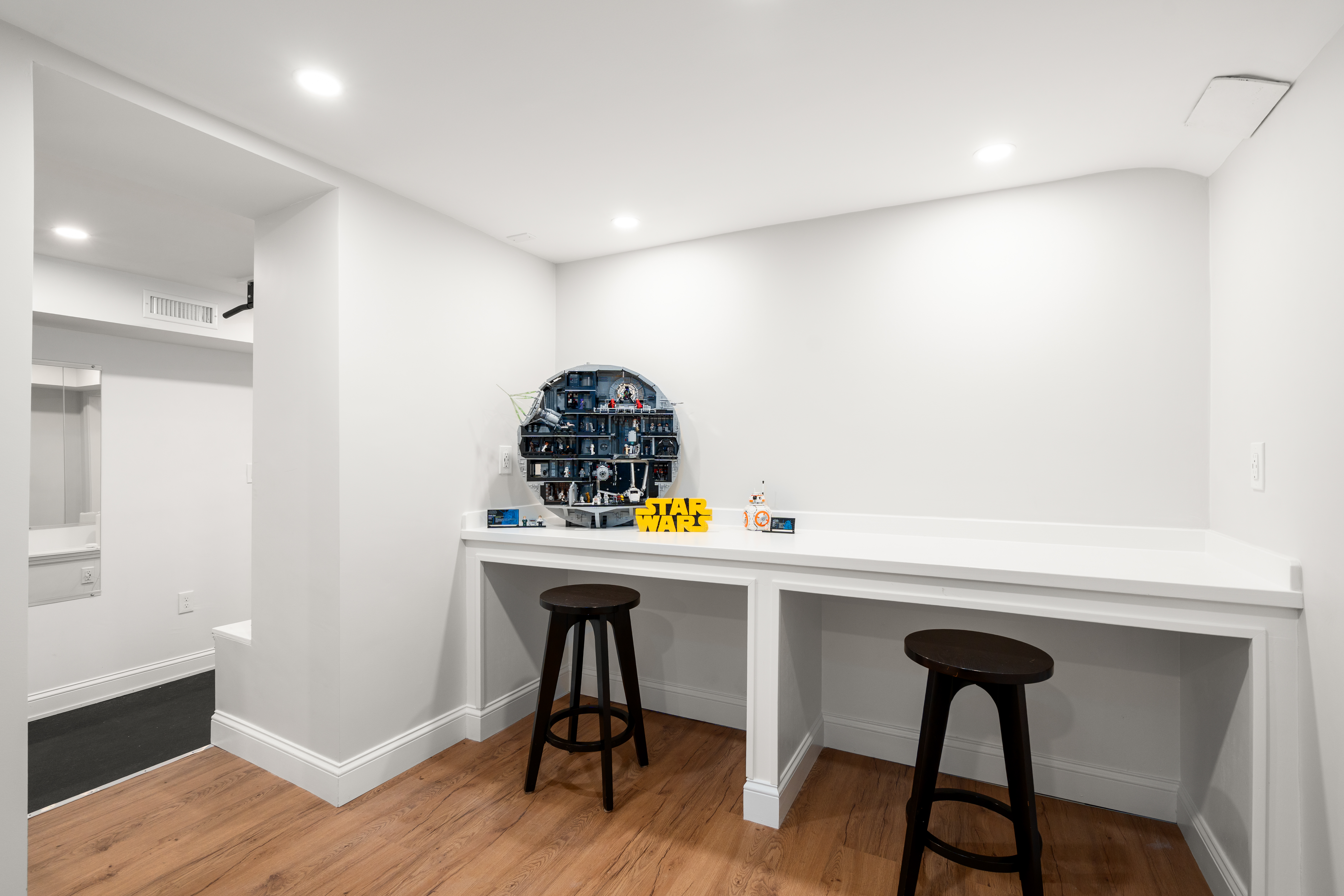  19 Mayo Avenue, Needham, MA, 02492 - 物件實景