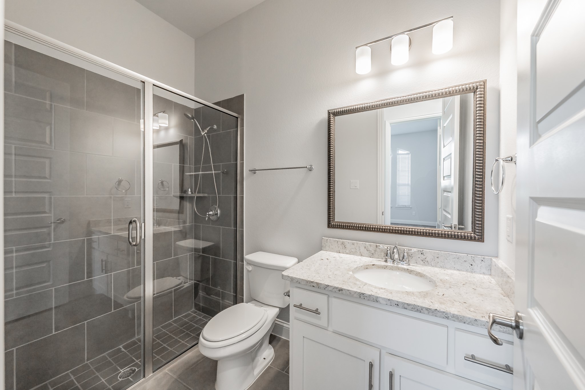 Flower Mound, Texas, 76262, United States, 5 Bedrooms Bedrooms, ,4 BathroomsBathrooms,Residential,For Sale,1991045