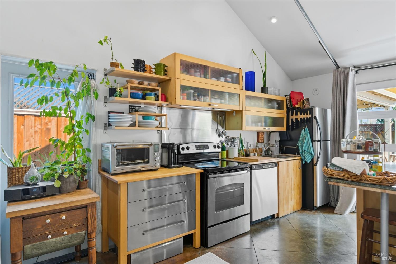 Napa, California, 94559, United States, 3 Bedrooms Bedrooms, ,4 BathroomsBathrooms,Residential,For Sale,1947043