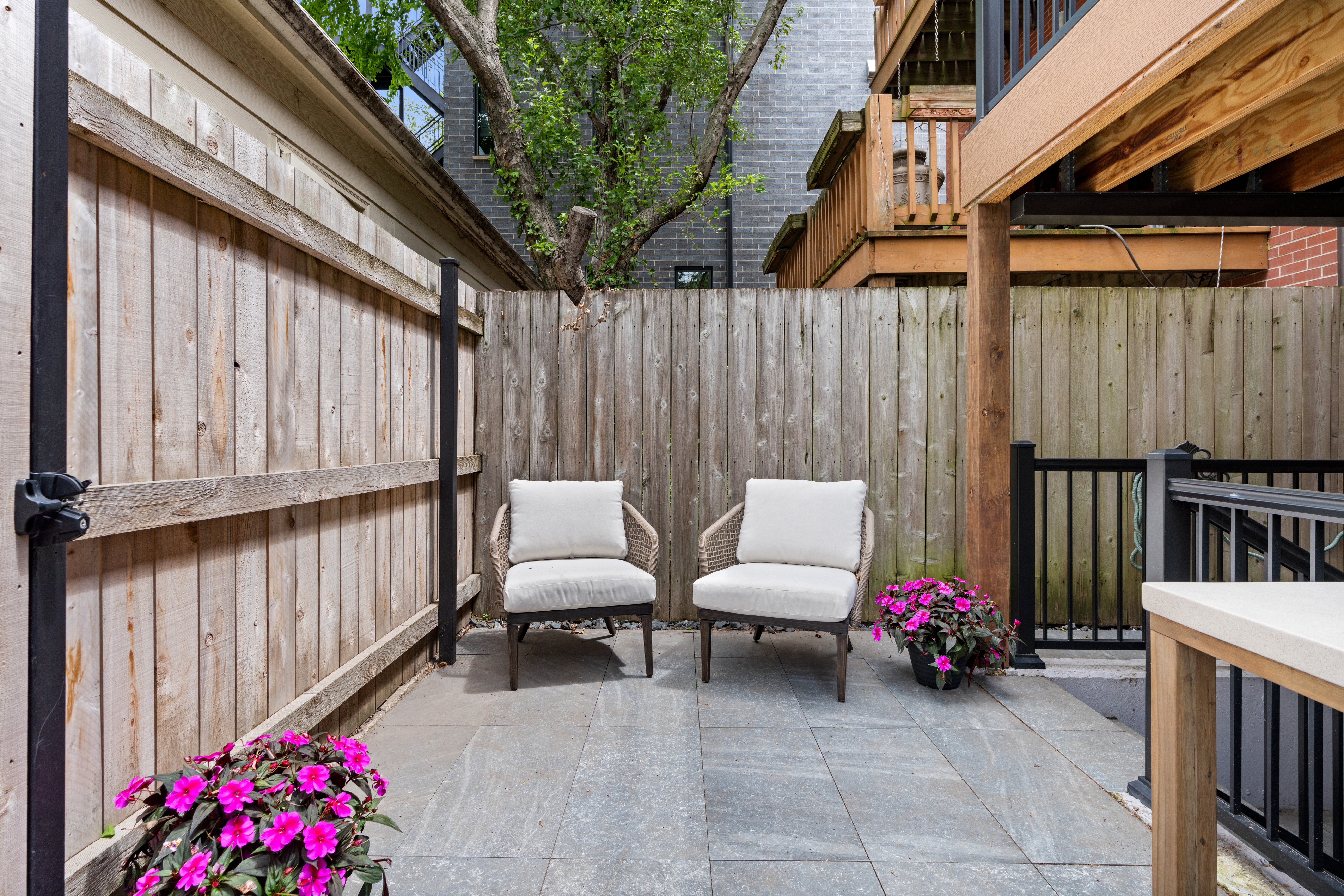  Exquisitely Renovated Lincoln Park Townhome - 物件實景