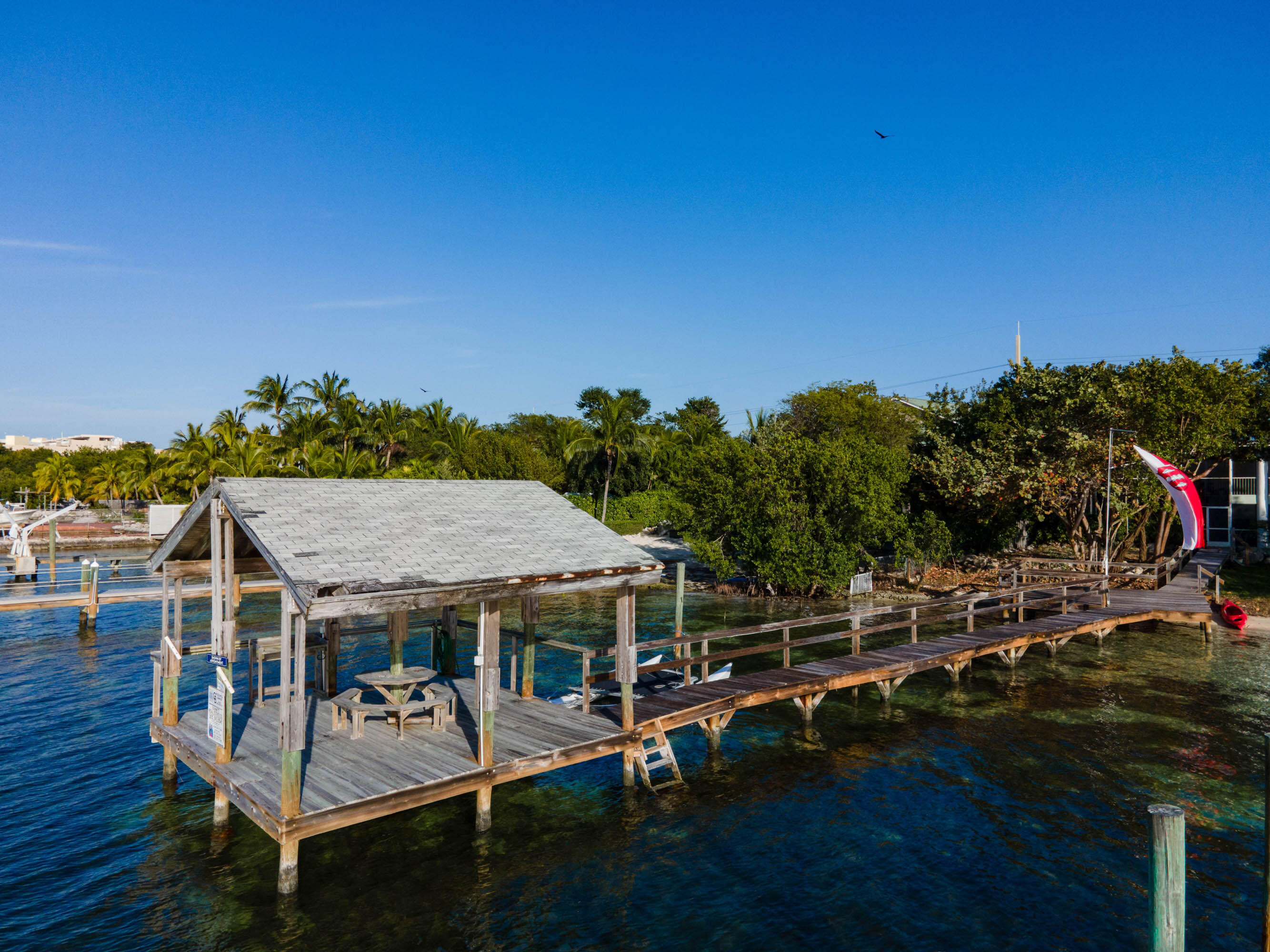 ISLAMORADA, Florida, 33036, United States, 5 Bedrooms Bedrooms, ,3 BathroomsBathrooms,Residential,For Sale,1828354