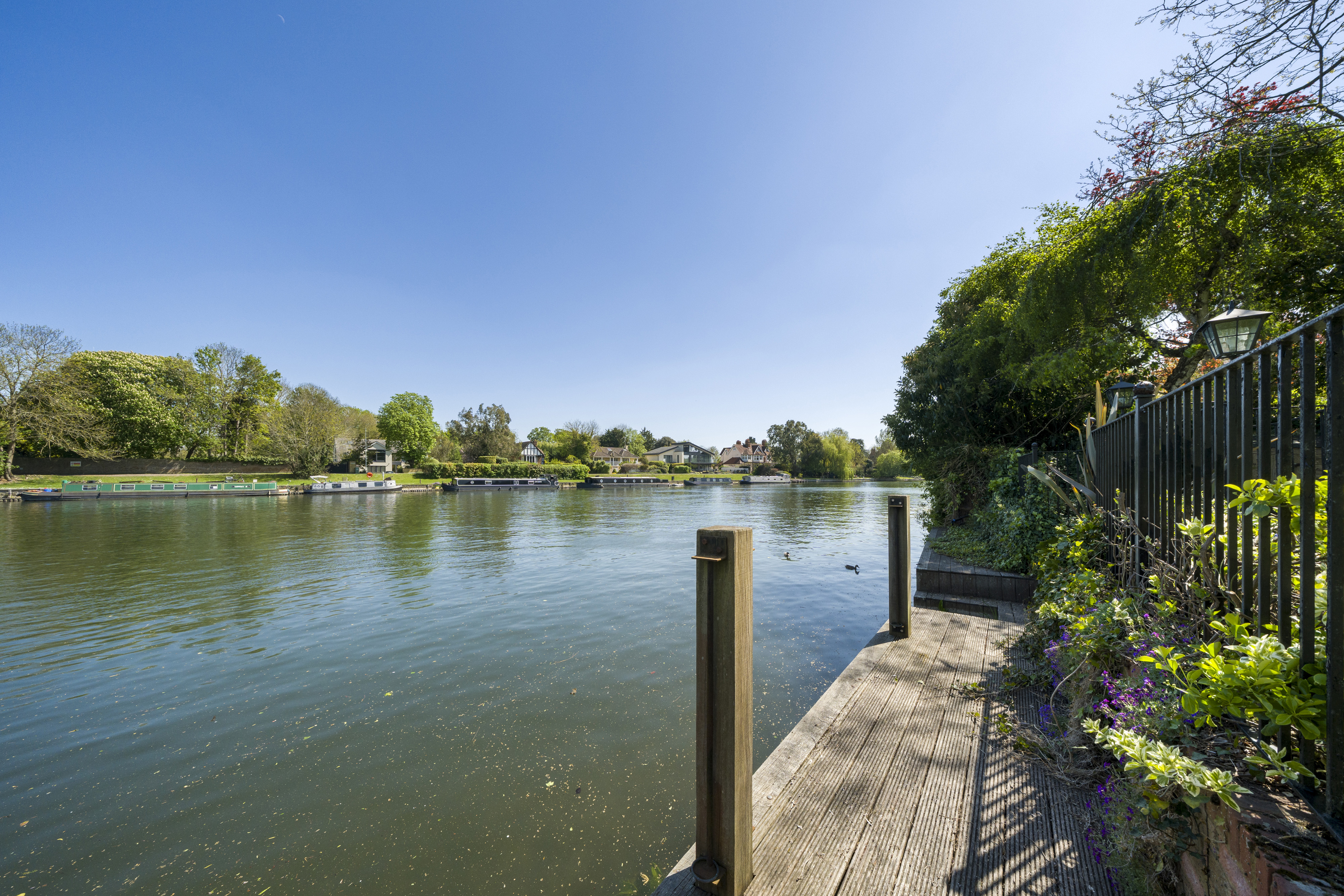  Little Fishery House, a Substantial Edwardian Riverside Residence with Private M - 物件實景