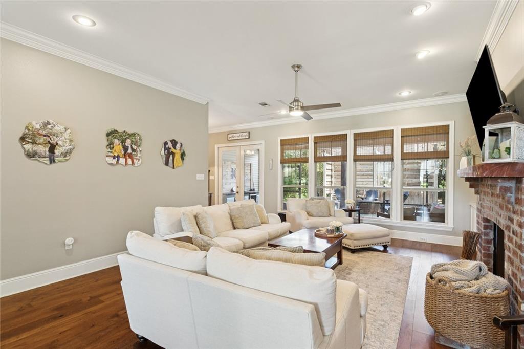 Mandeville, Louisiana, 70471, United States, 4 Bedrooms Bedrooms, ,3 BathroomsBathrooms,Residential,For Sale,1898629