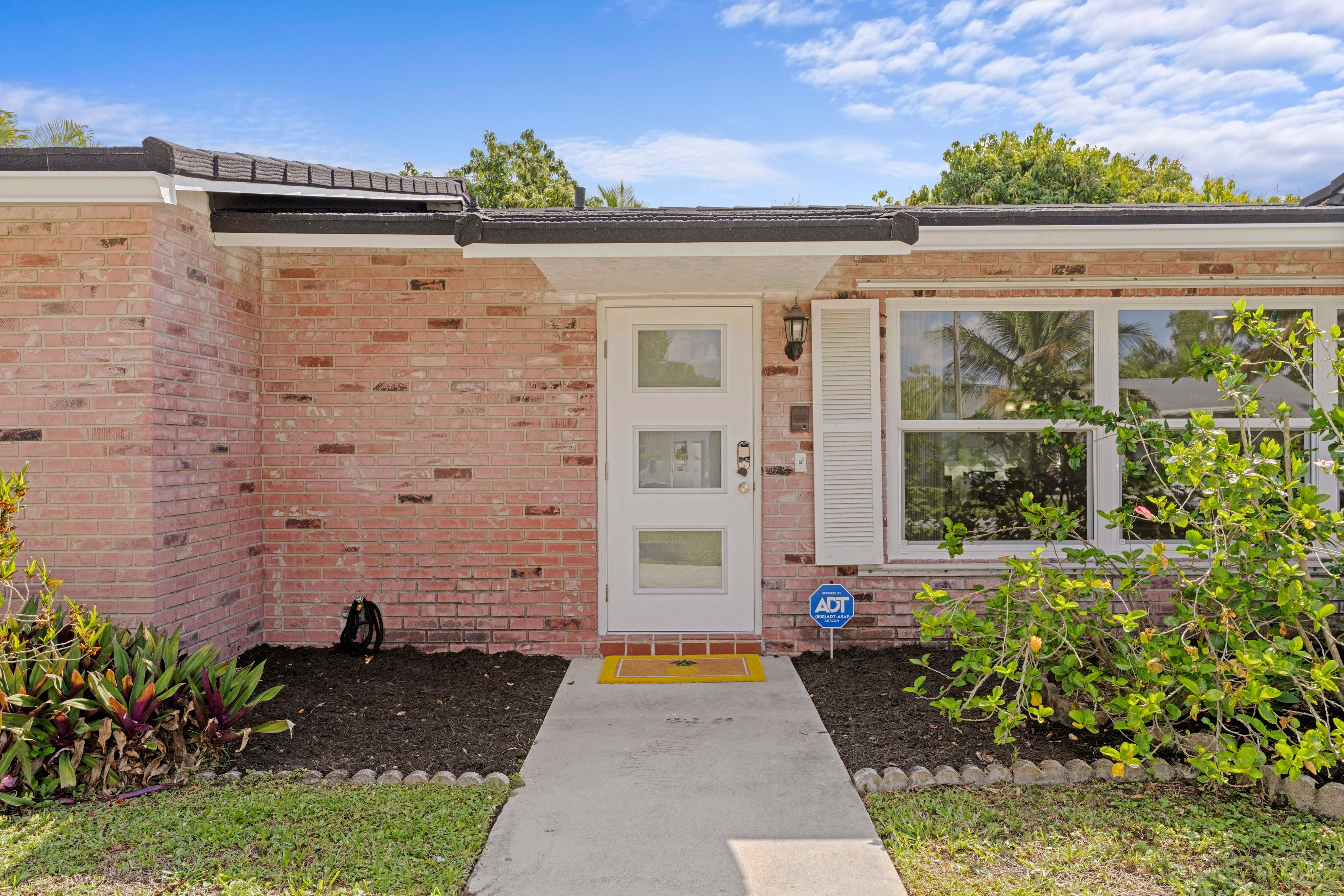  324 Sandpiper Avenue, Royal Palm Beach, FL, 33411 - 物件實景