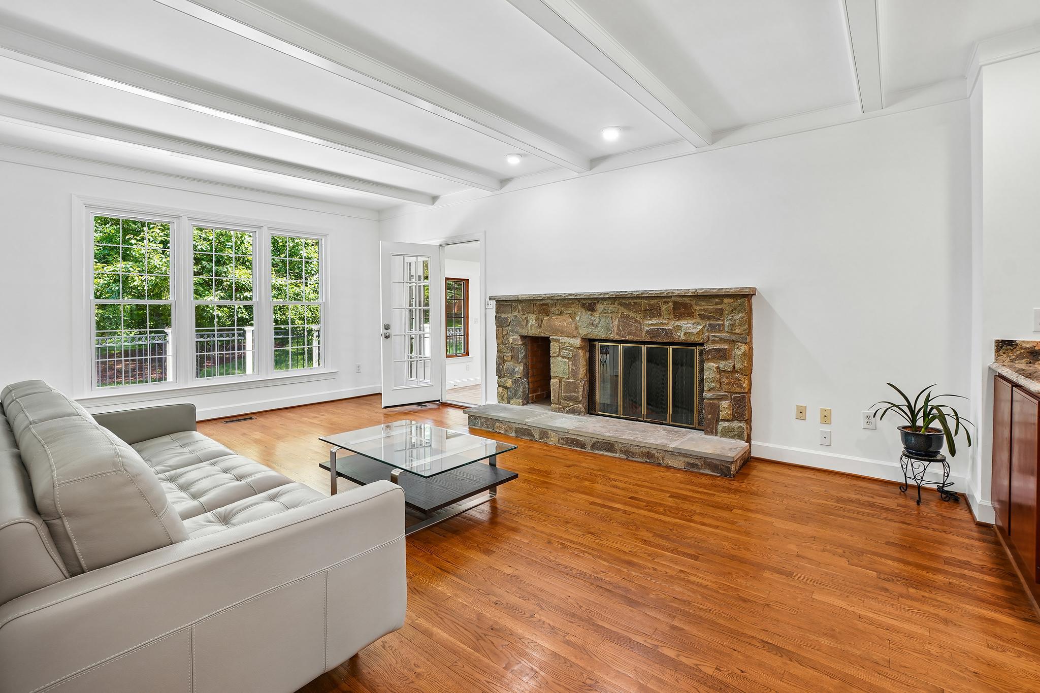  9705 Holloway Hill, Potomac, MD, 20854 - 物件實景