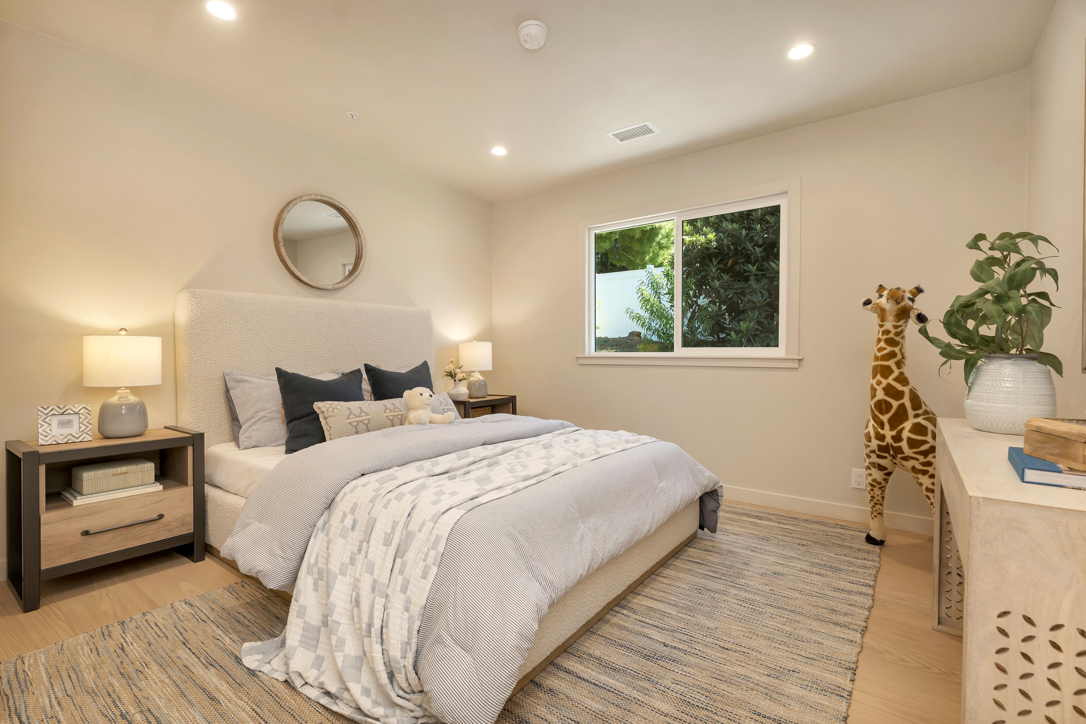  5354 Lewis Road, Agoura Hills - 物件實景