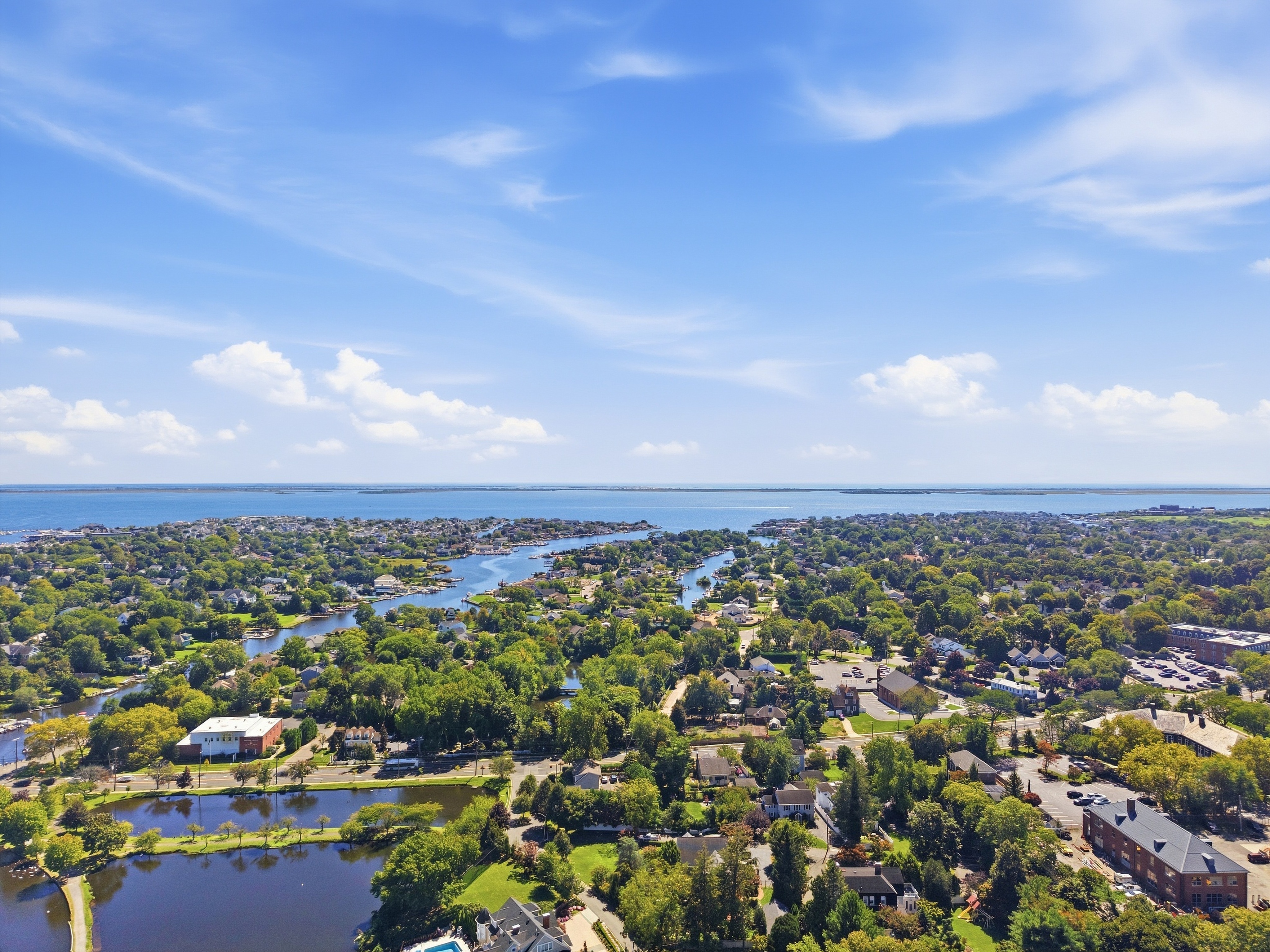  16 Stuart Avenue, Babylon, NY, 11702 - 物件實景
