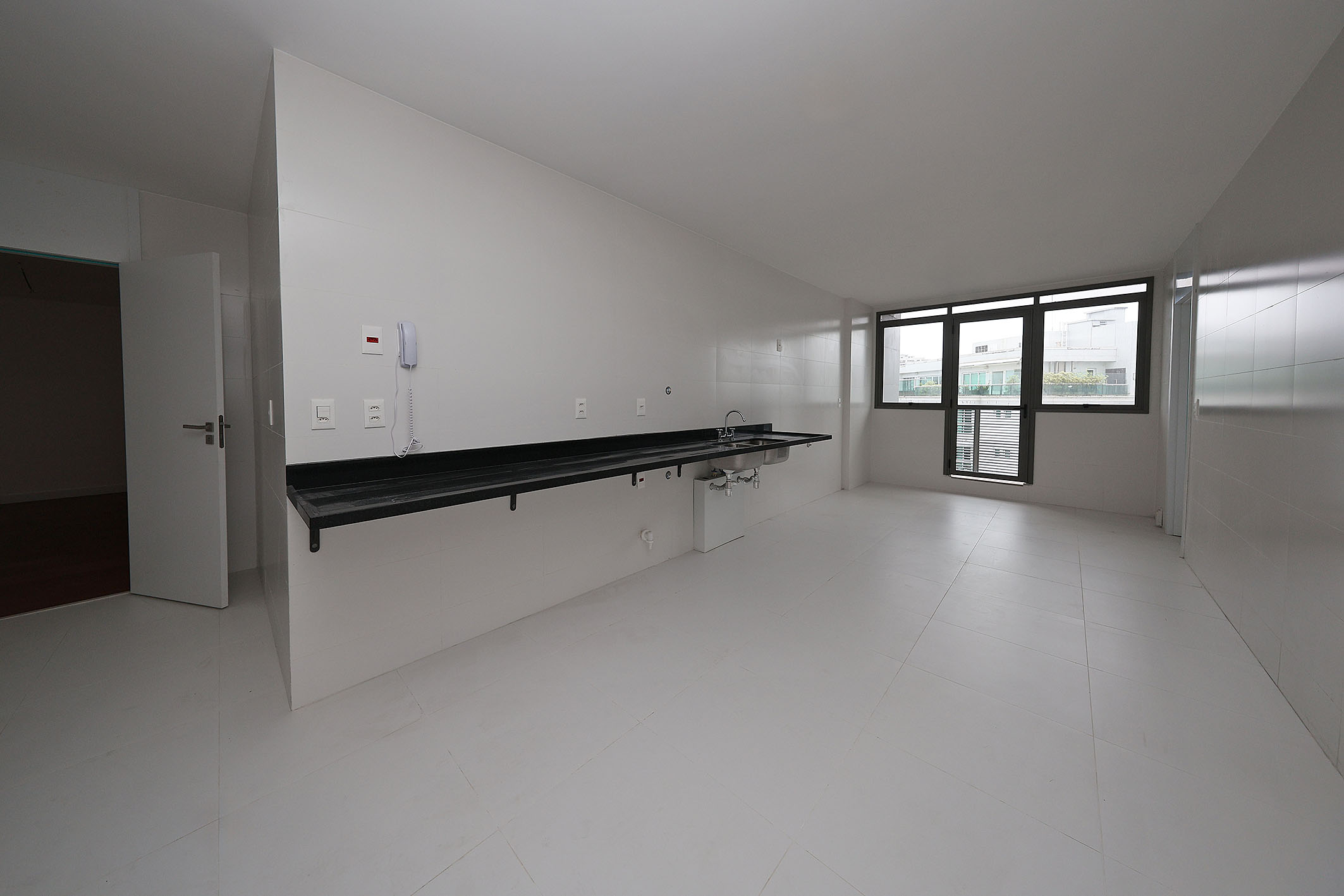  Elegant ocean-view residence in a full-service residential condominium - 物件實景