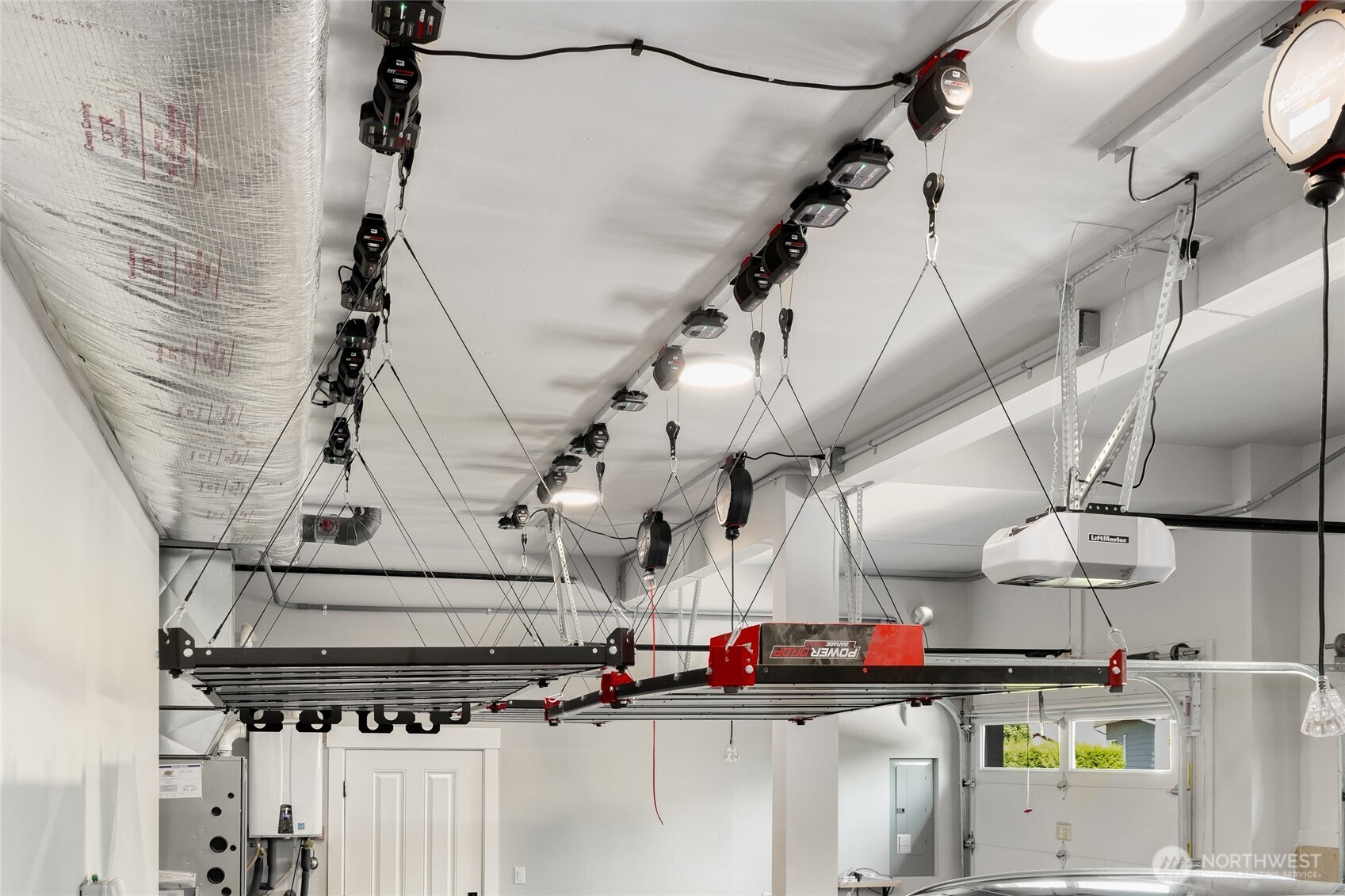 Bothell, Washington, 98021, United States, 5 Bedrooms Bedrooms, ,3 BathroomsBathrooms,Residential,For Sale,1949768