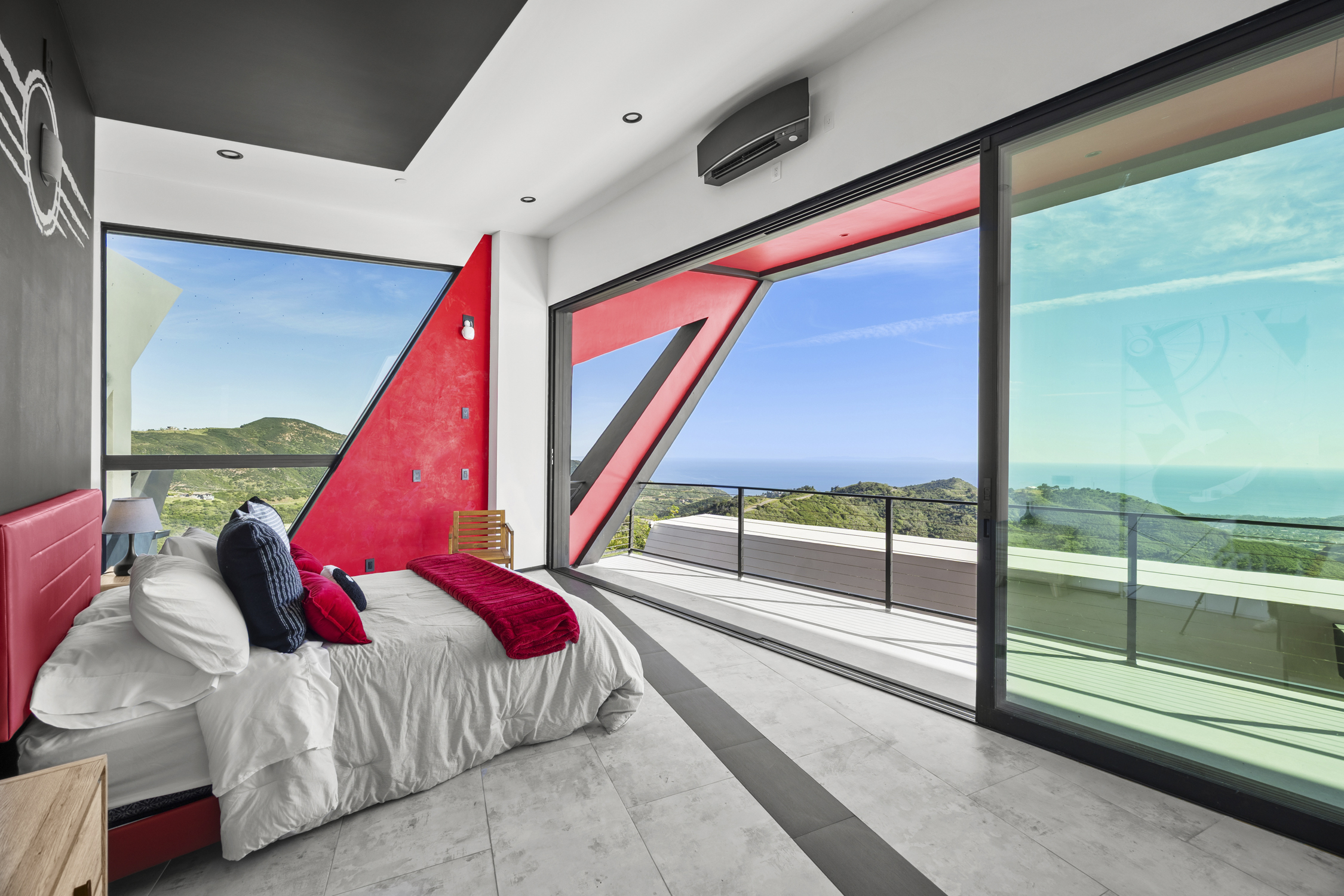  2540 Cayman Rd - 物件實景