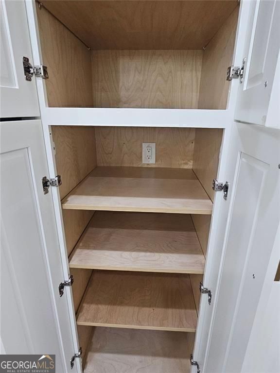 Scottdale, Georgia, 30079, United States, 4 Bedrooms Bedrooms, ,4 BathroomsBathrooms,Residential,For Sale,1952017