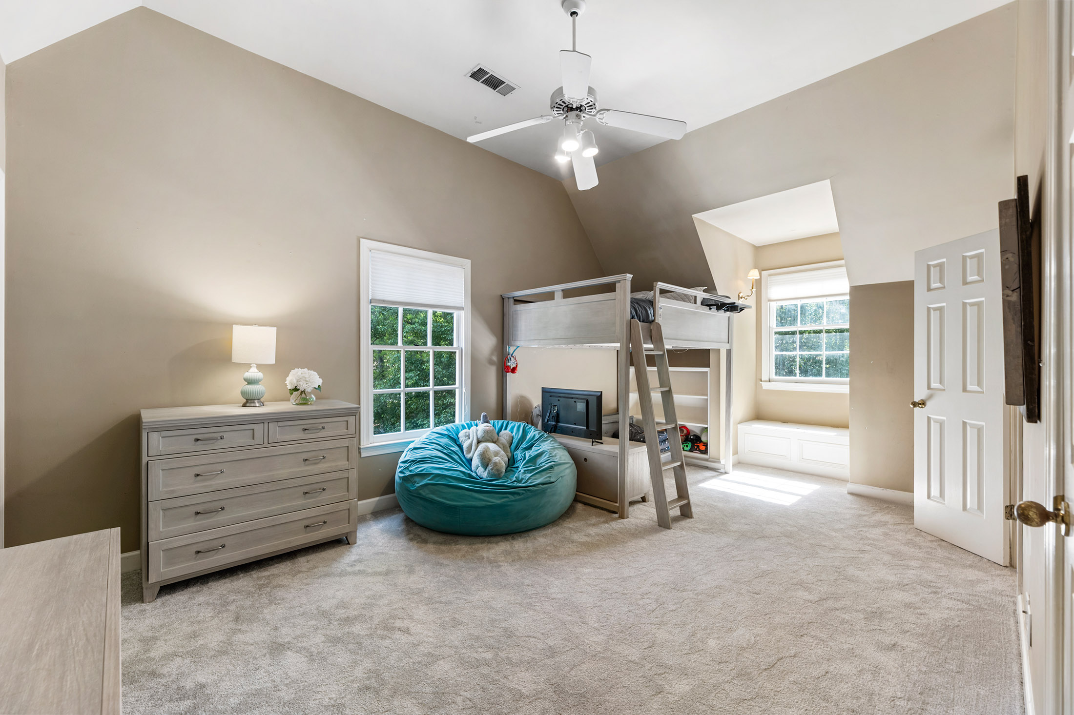  Timeless Colonial-Style Estate Near Historic Roswell - 物件實景