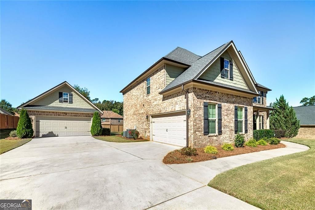 Locust Grove, Georgia, 30248, United States, 5 Bedrooms Bedrooms, ,5 BathroomsBathrooms,Residential,For Sale,1967272