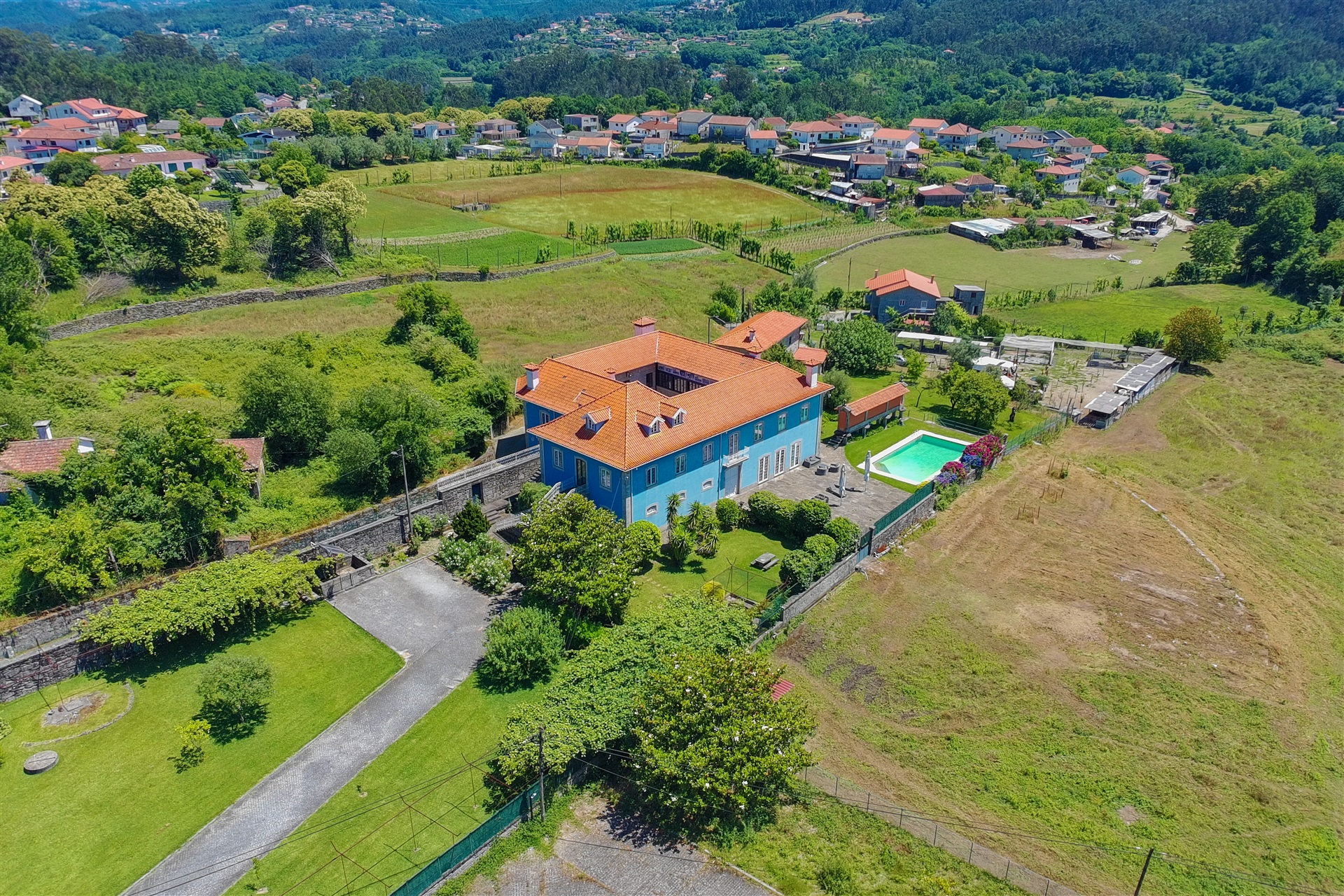  Farm, 9 bedrooms, for Sale - 物件實景