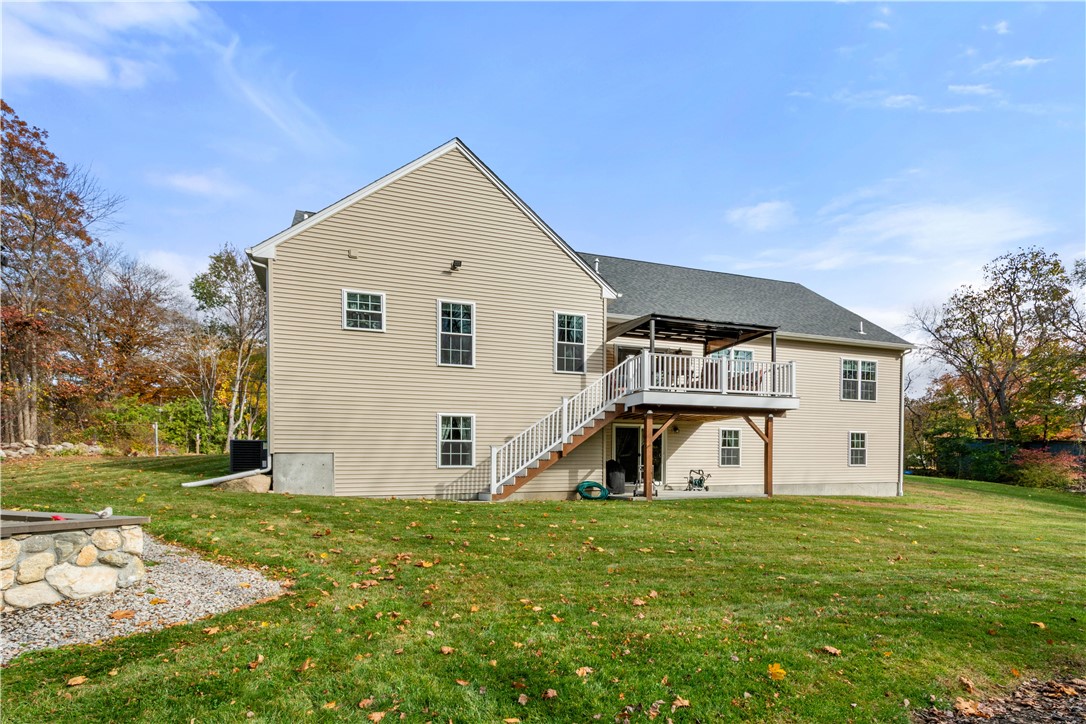 Burrillville, Rhode Island, 02858, United States, 3 Bedrooms Bedrooms, ,2 BathroomsBathrooms,Residential,For Sale,1991043