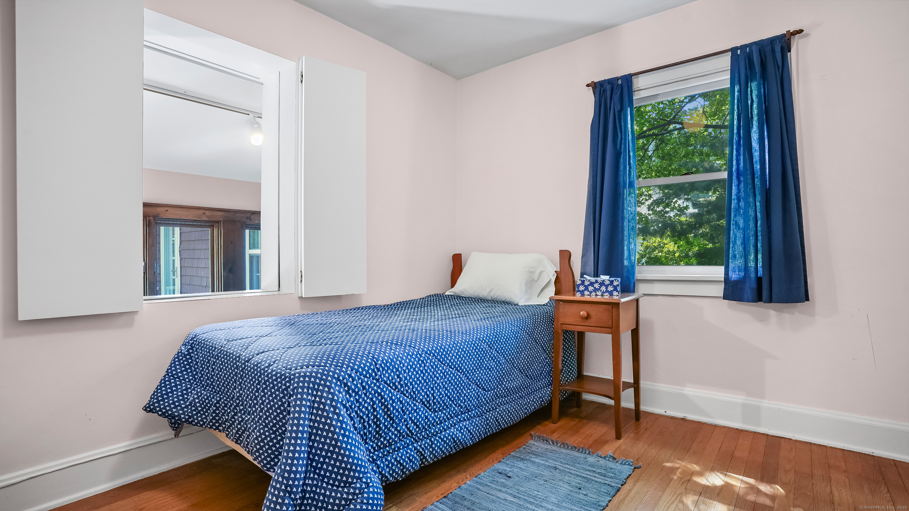 Hamden, Connecticut, 06517, United States, 4 Bedrooms Bedrooms, ,3 BathroomsBathrooms,Residential,For Sale,1917035