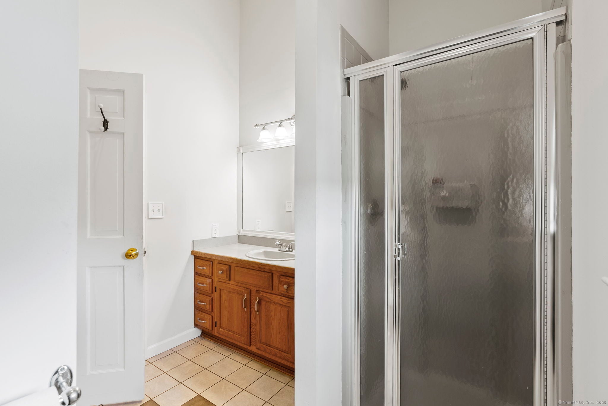 Rocky Hill, Connecticut, 06067, United States, 3 Bedrooms Bedrooms, ,3 BathroomsBathrooms,Residential,For Sale,1944890