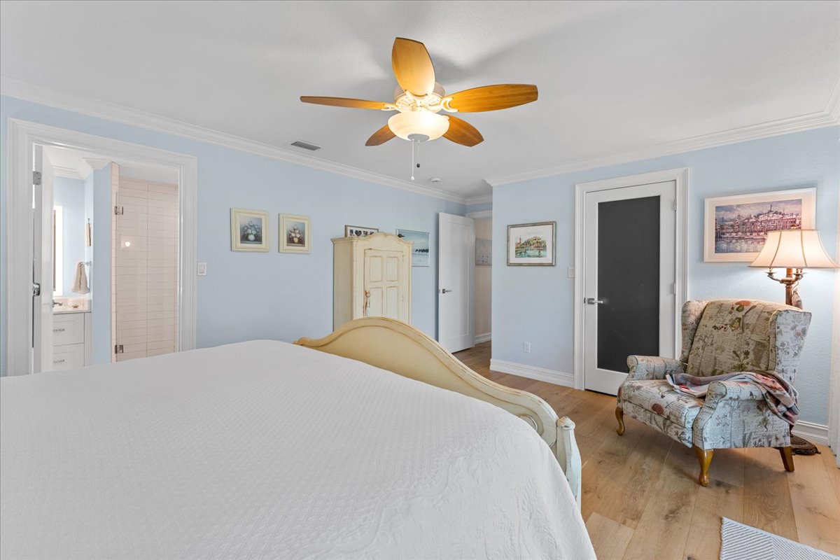 Seminole, Florida, 33772, United States, 3 Bedrooms Bedrooms, ,2 BathroomsBathrooms,Residential,For Sale,2048345