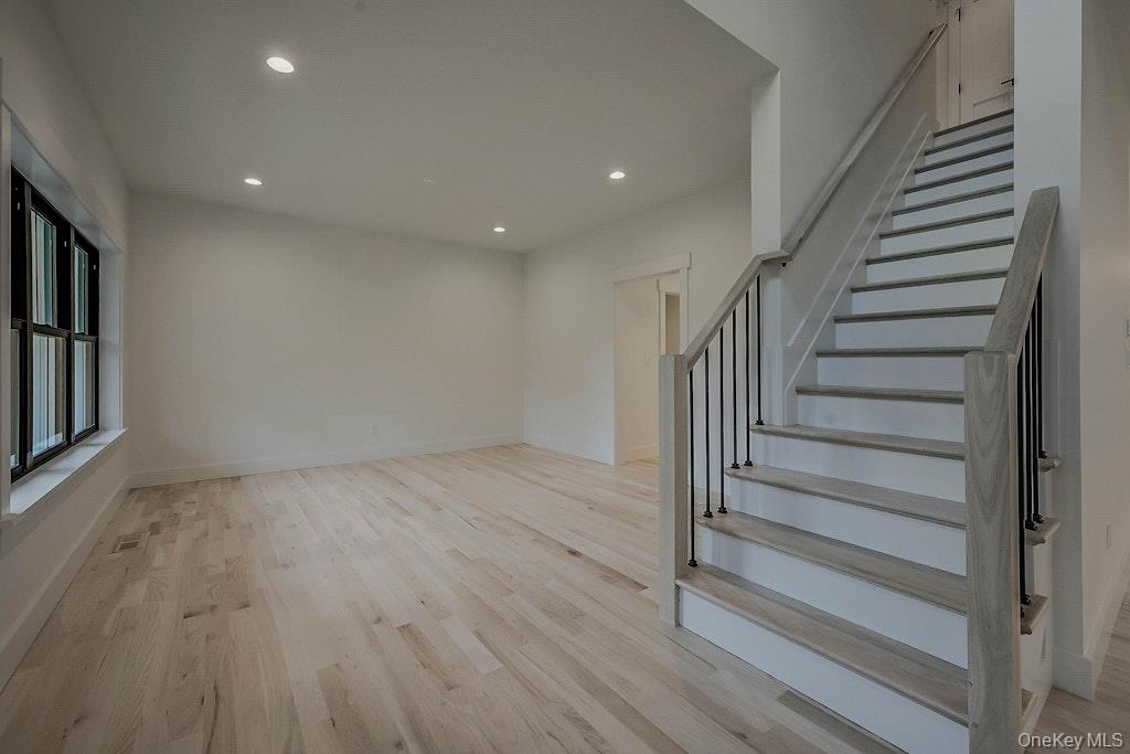 Middle Island, New York, 11953, United States, 4 Bedrooms Bedrooms, ,4 BathroomsBathrooms,Residential,For Sale,1988192