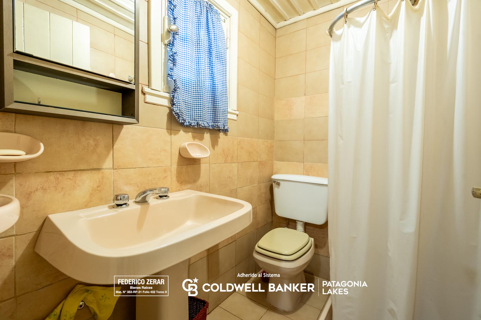 Casa en Colonia Suiza-Bariloche, Bariloche, AR-R, AR, 5 Bedrooms Bedrooms, ,3 BathroomsBathrooms,Residential,For Sale,Casa en Colonia Suiza-Bariloche,1612483