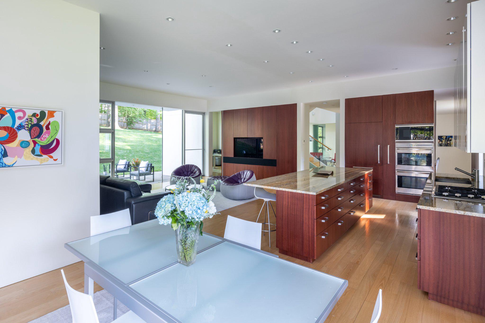  7405 Helmsdale Road, Bethesda, MD, 20817 - 物件實景