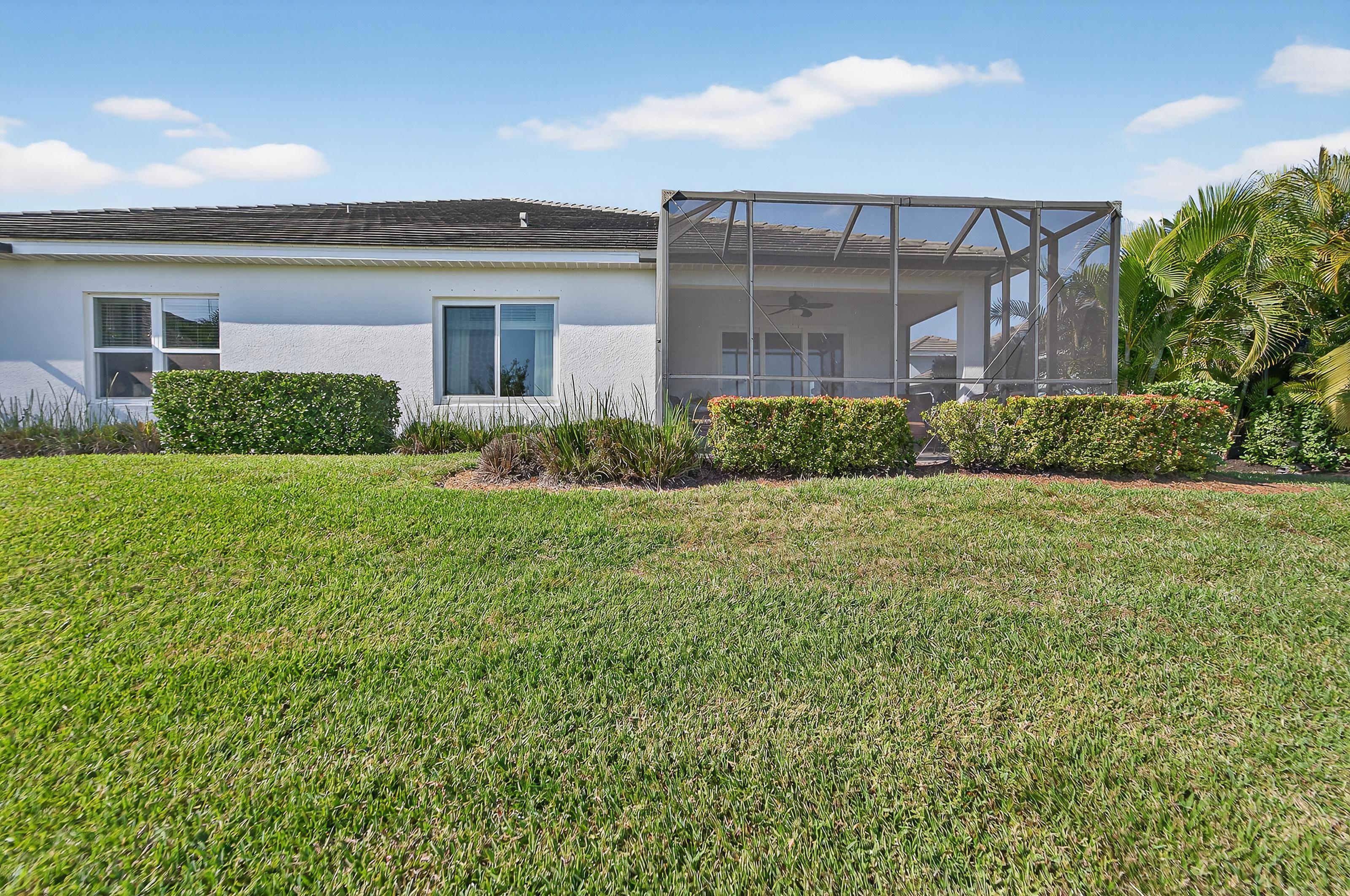 Bradenton, Florida, 34211, United States, 3 Bedrooms Bedrooms, ,2 BathroomsBathrooms,Residential,For Sale,2008823