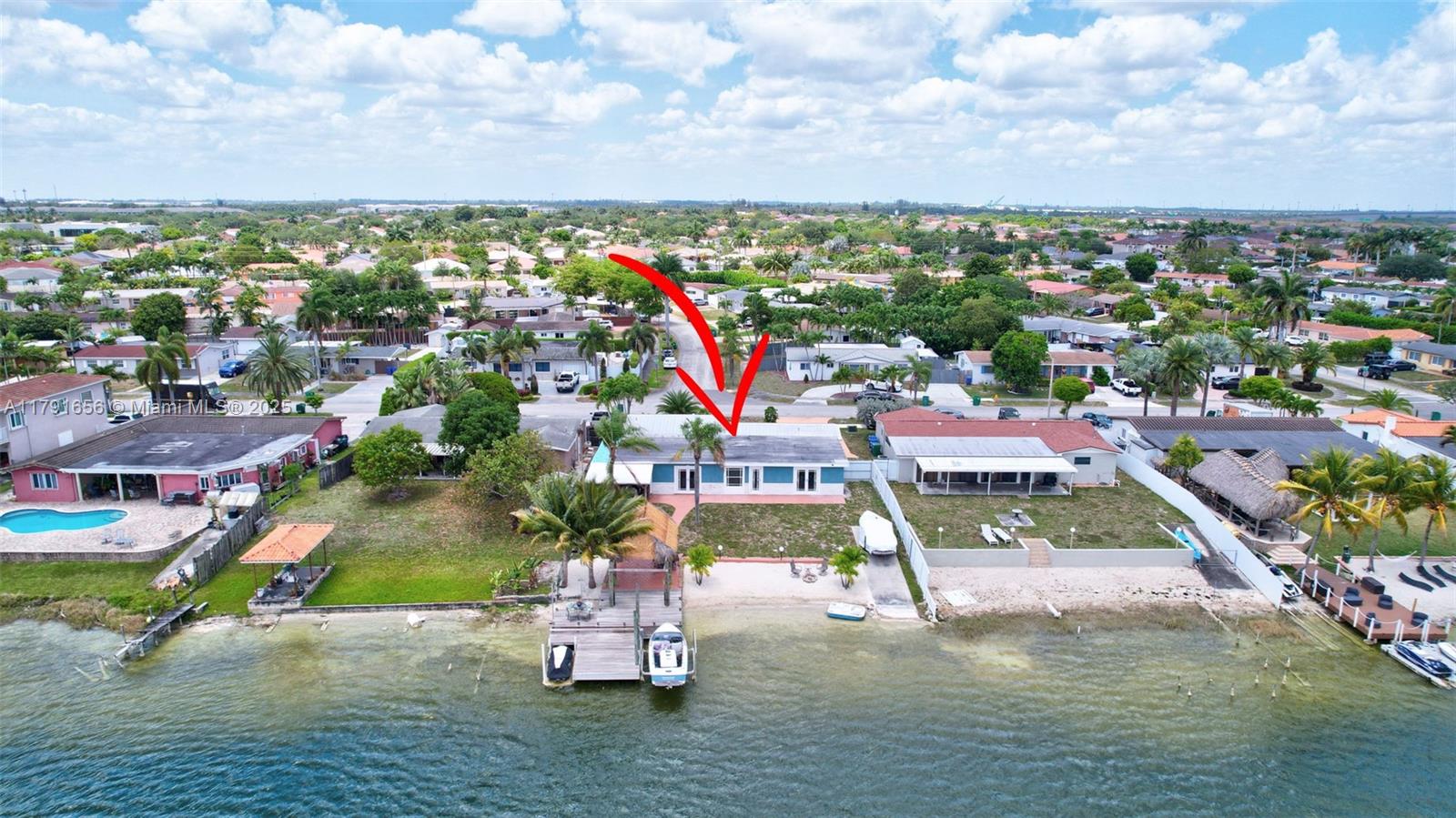 Hialeah, Florida, 33015, United States, 3 Bedrooms Bedrooms, ,2 BathroomsBathrooms,Residential,For Sale,1787509