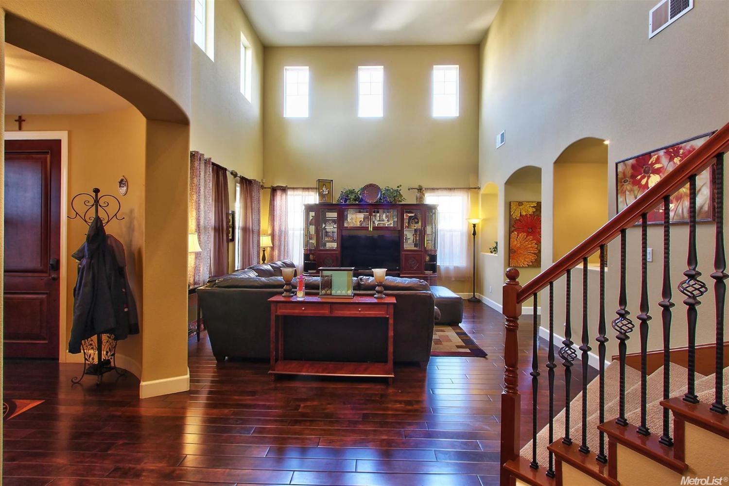 Rocklin, California, 95765, United States, 5 Bedrooms Bedrooms, ,5 BathroomsBathrooms,Residential,For Sale,1860448