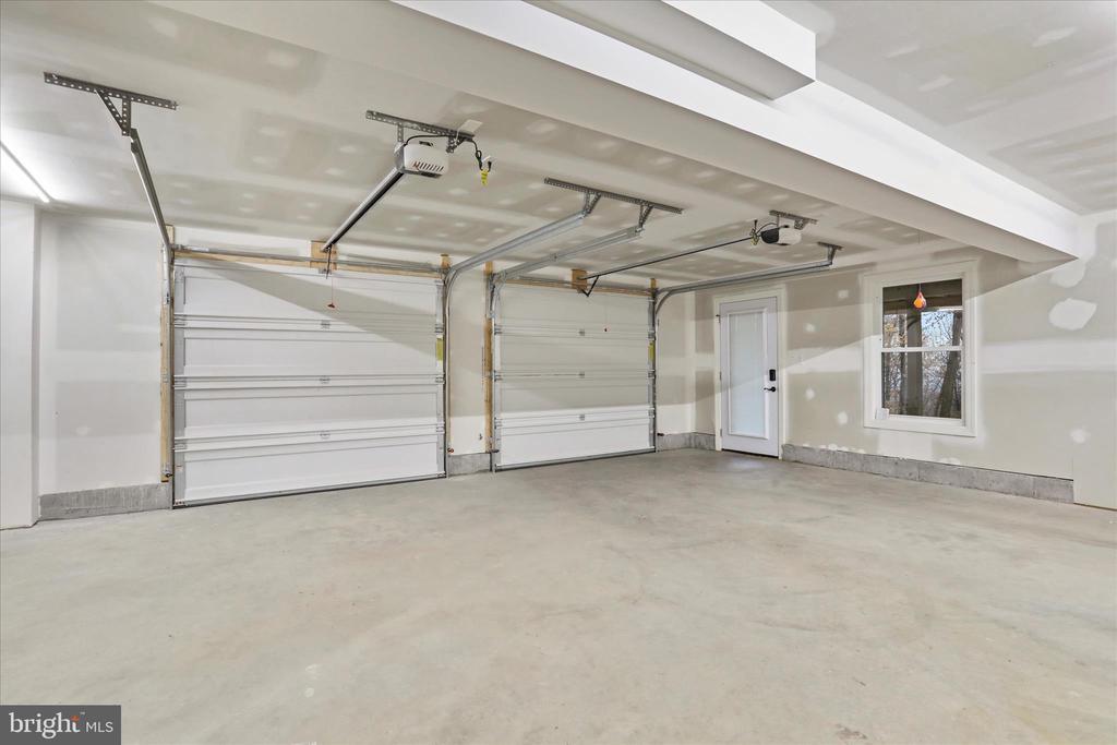 Front Royal, Virginia, 22630, United States, 3 Bedrooms Bedrooms, ,3 BathroomsBathrooms,Residential,For Sale,1996809