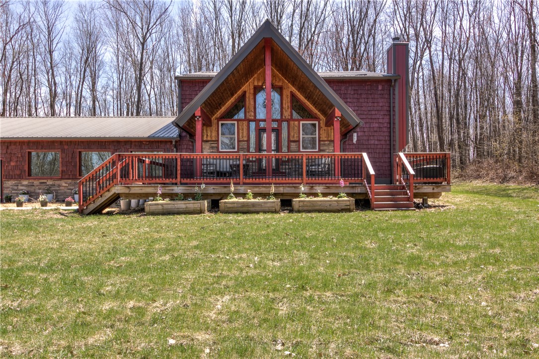 Knapp, Wisconsin, 54749, United States, 5 Bedrooms Bedrooms, ,4 BathroomsBathrooms,Residential,For Sale,1944906
