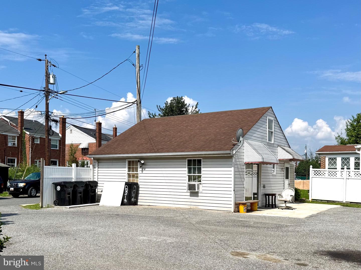 Dundalk, Maryland, 21222, United States, 3 Bedrooms Bedrooms, ,4 BathroomsBathrooms,Residential,For Sale,1906595