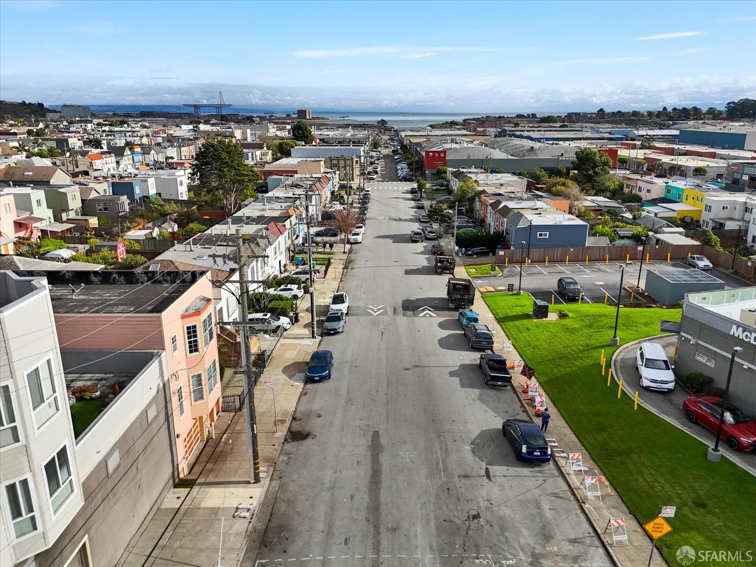 San Francisco, California, 94124, United States, 3 Bedrooms Bedrooms, ,2 BathroomsBathrooms,Residential,For Sale,1997310